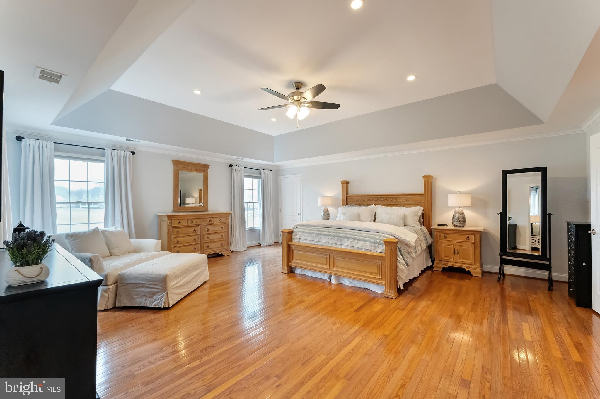 BELMONT COUNTRY CLUB - Residential