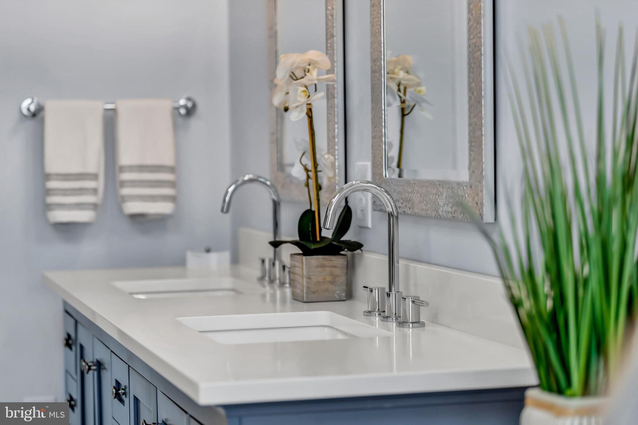 BELMONT COUNTRY CLUB - Residential