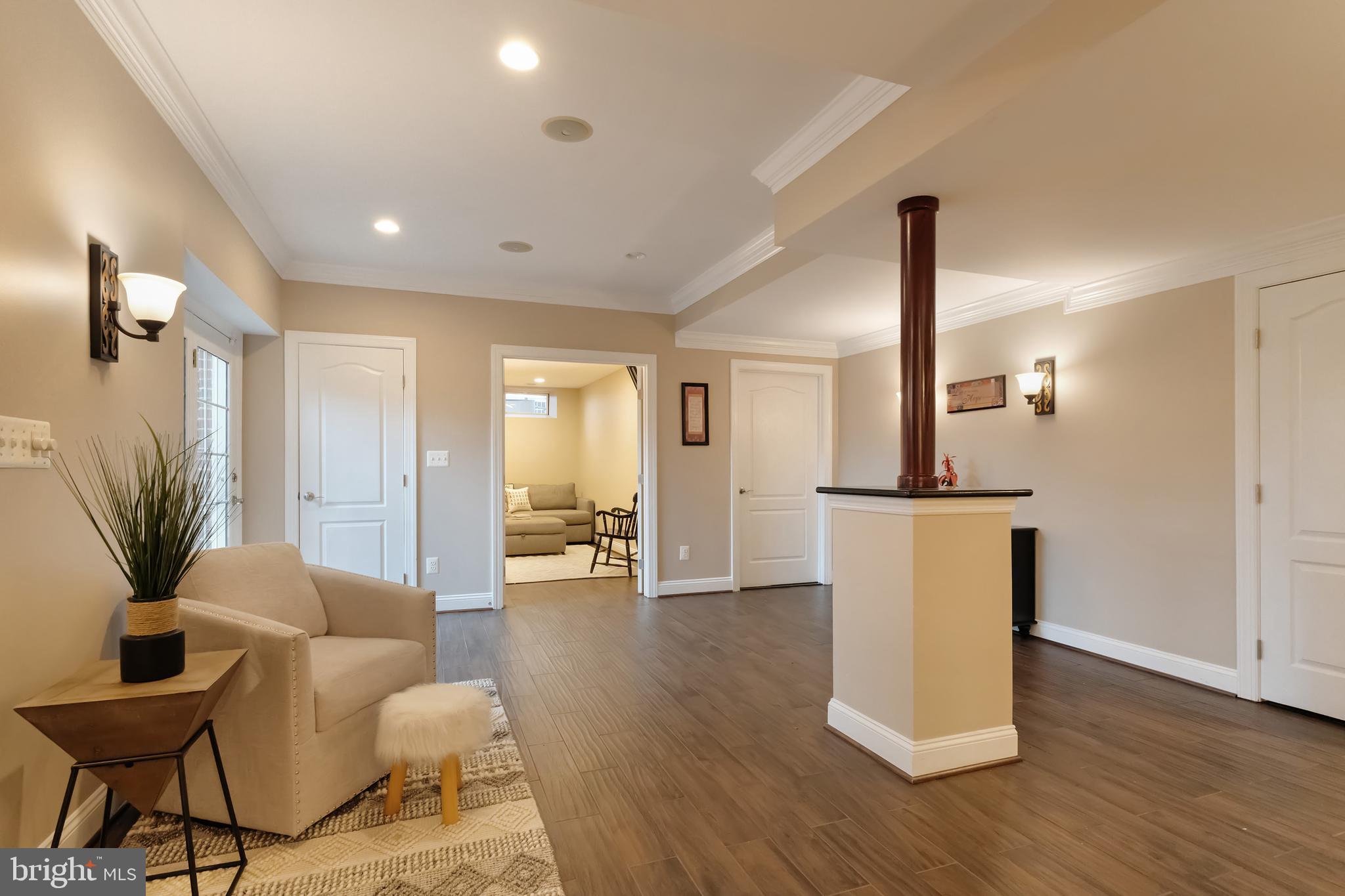 BELMONT COUNTRY CLUB - Residential