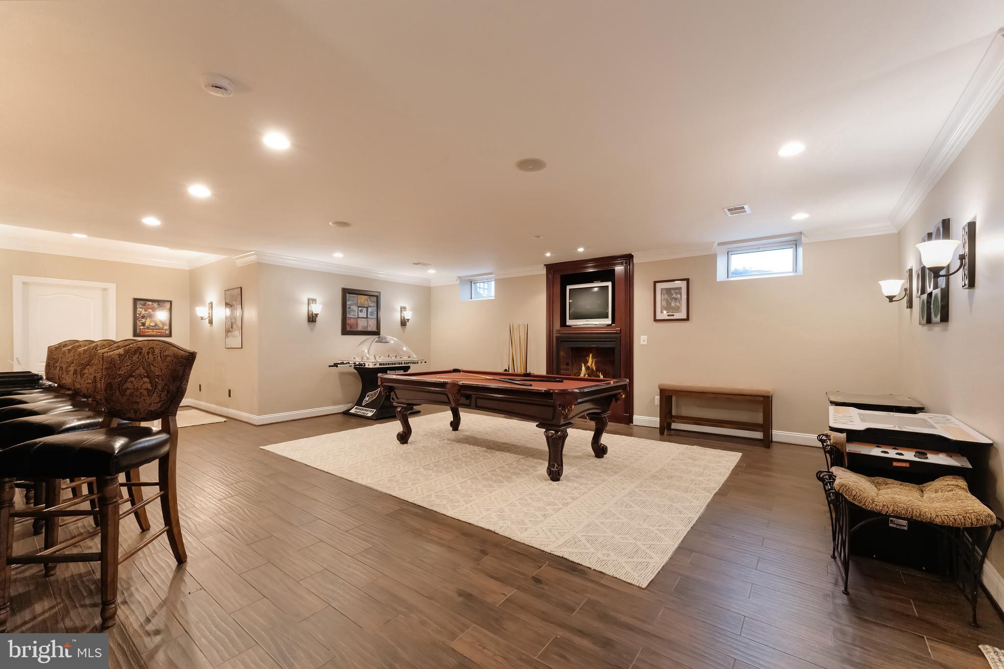 BELMONT COUNTRY CLUB - Residential