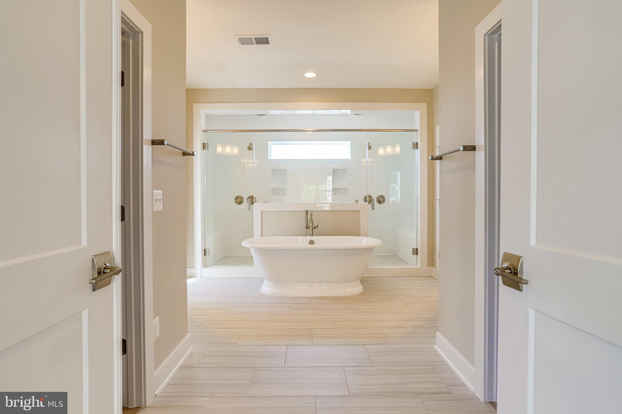 WEST VIENNA WOODS - Residential