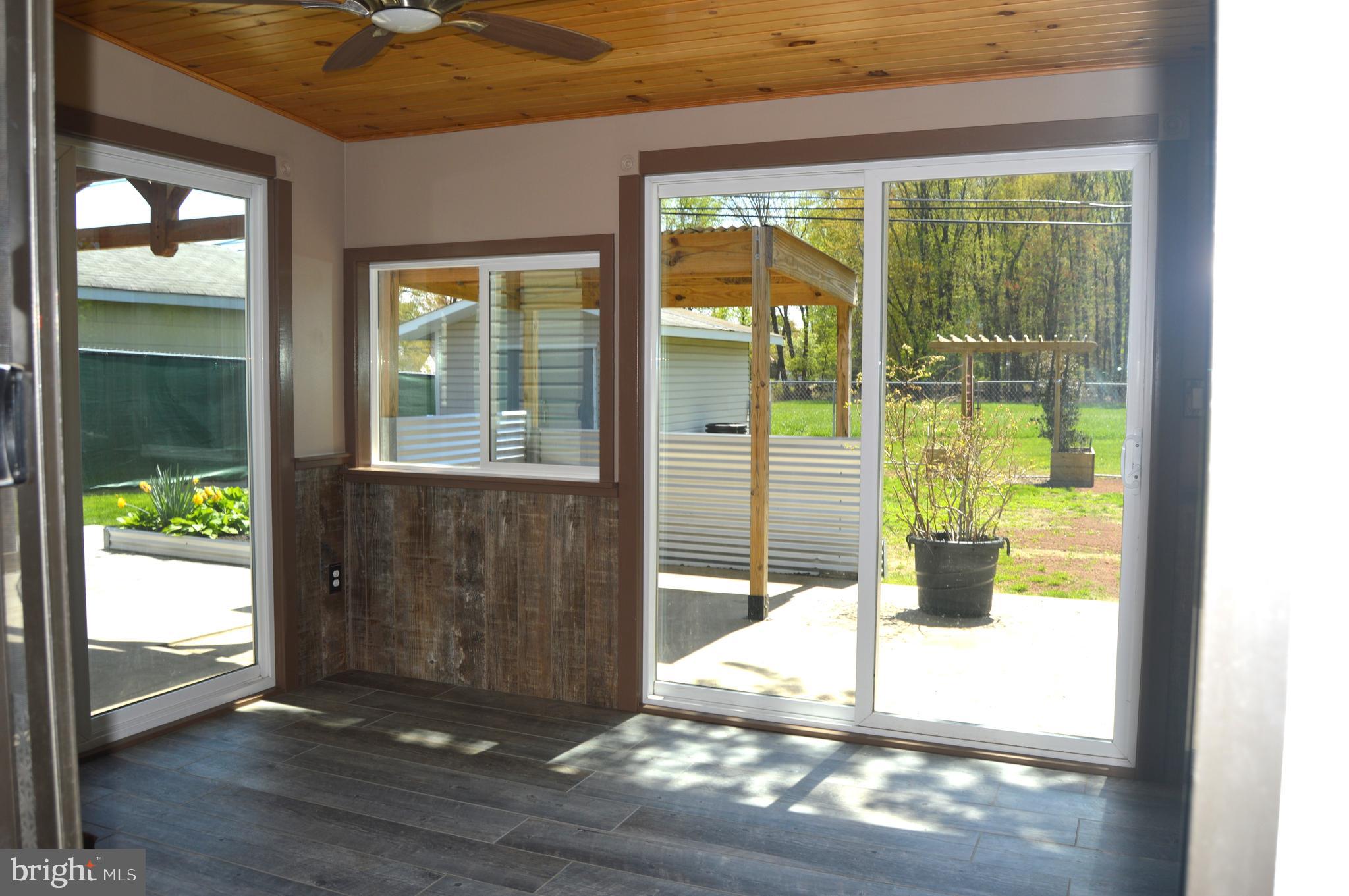 LAUREL BEND - Residential