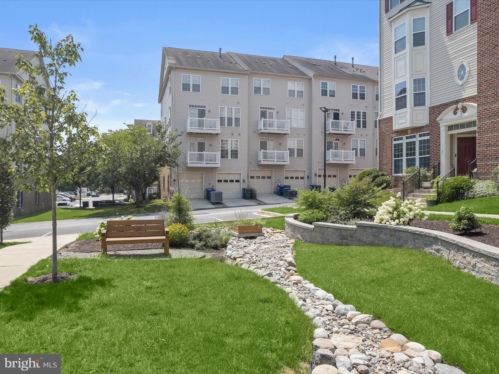 ELKRIDGE CROSSING - Residential