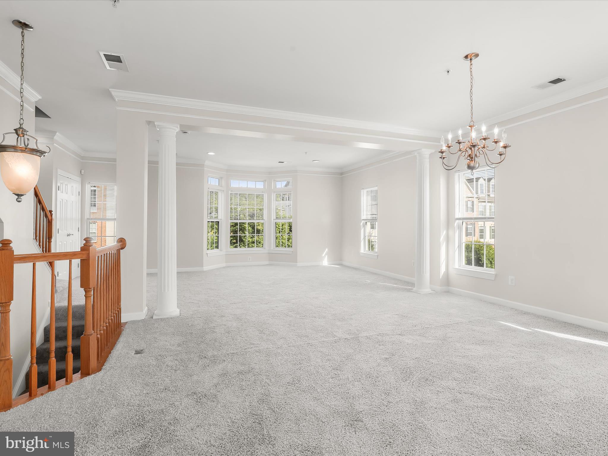 ELKRIDGE CROSSING - Residential