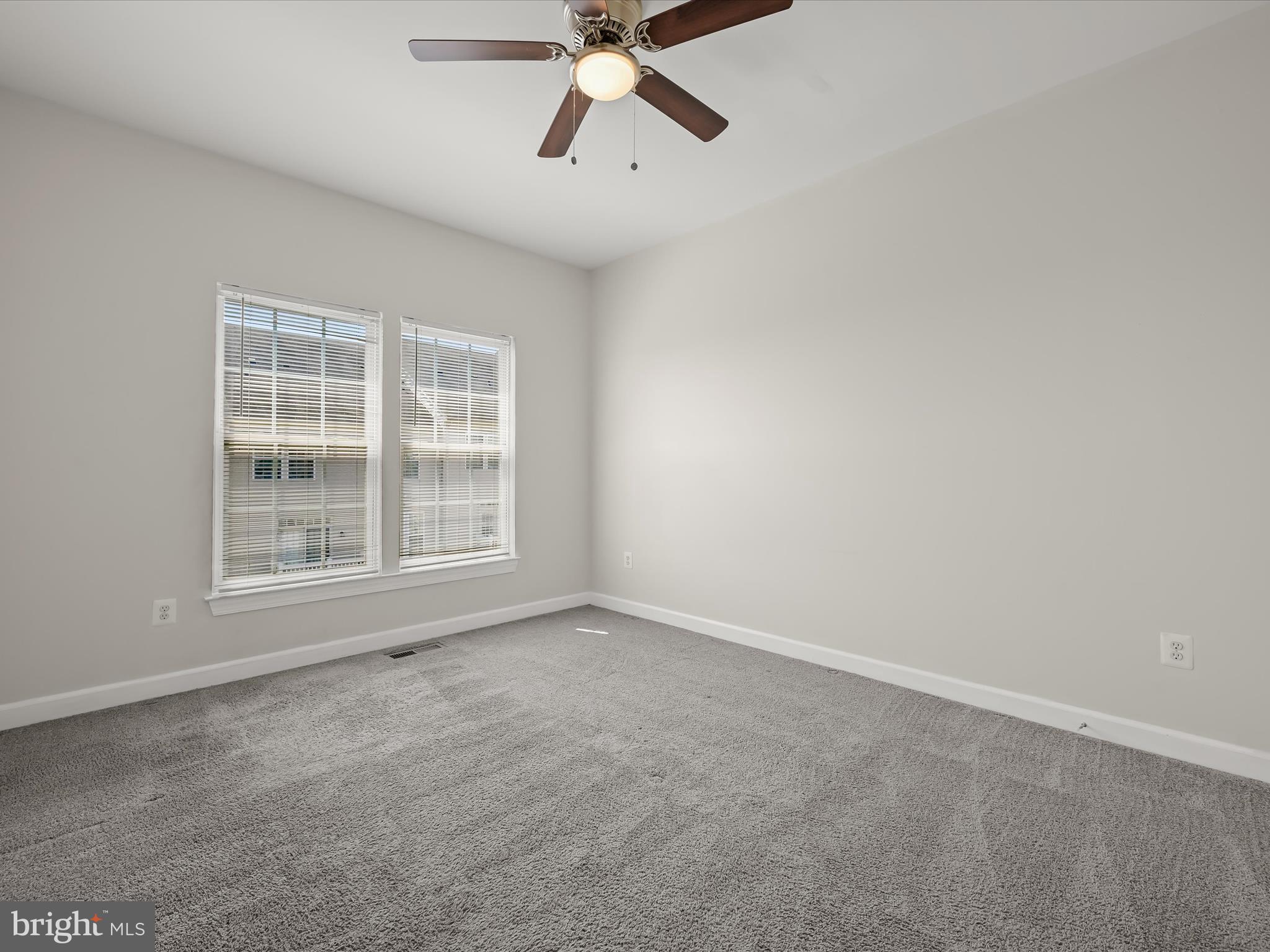 ELKRIDGE CROSSING - Residential