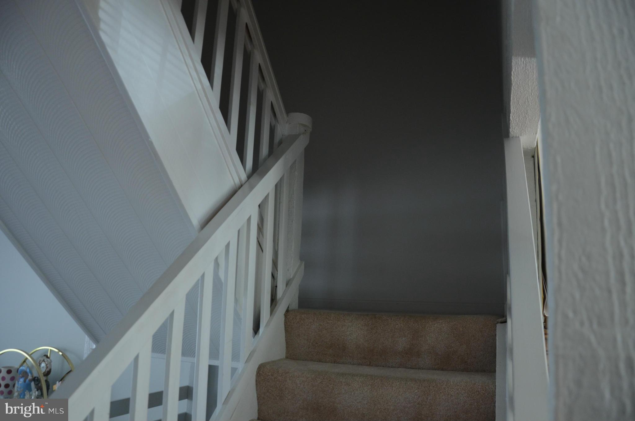 GREENWICH HILL - Residential