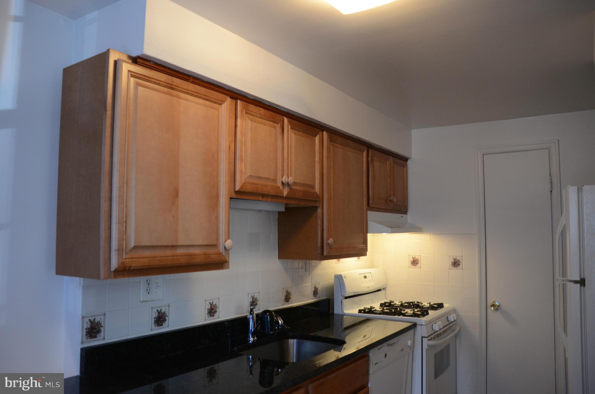 GREENWICH HILL - Residential