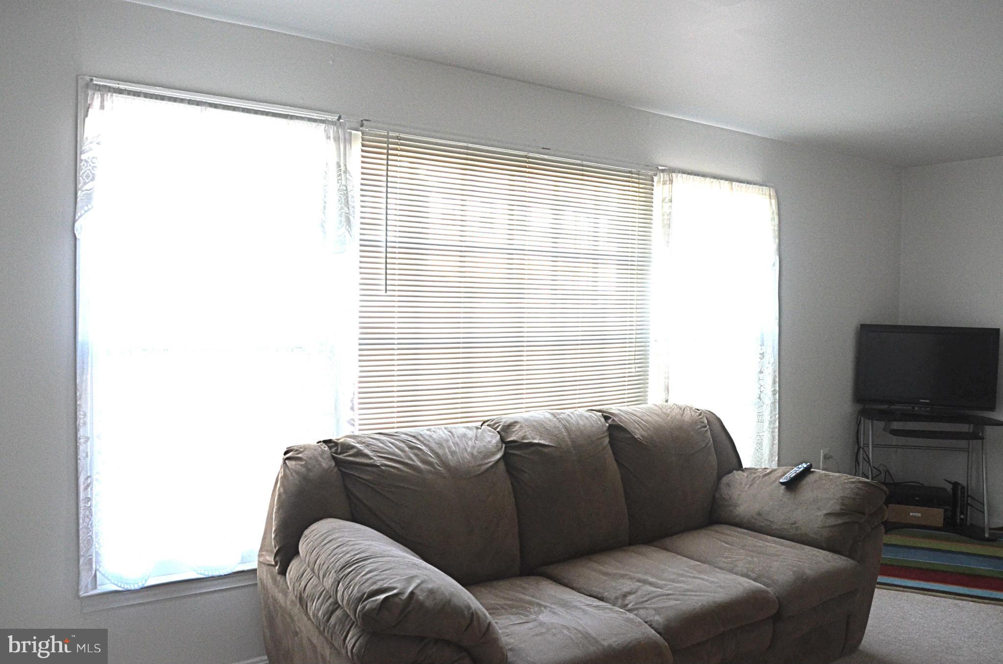 GREENWICH HILL - Residential