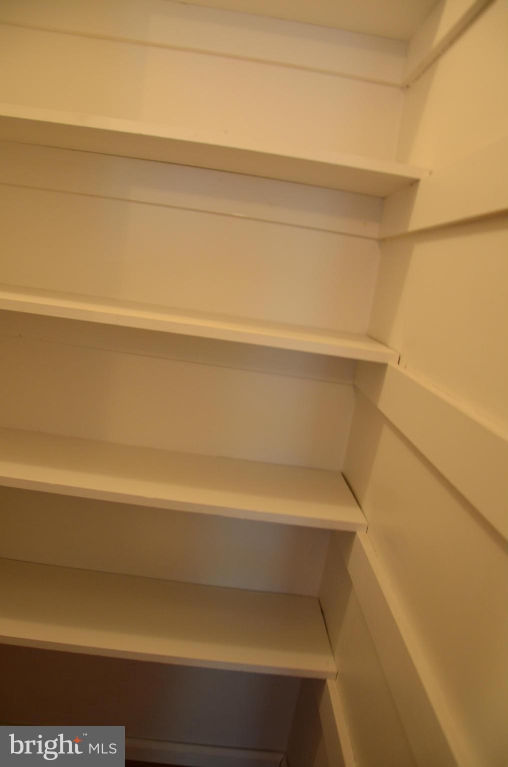 GREENWICH HILL - Residential