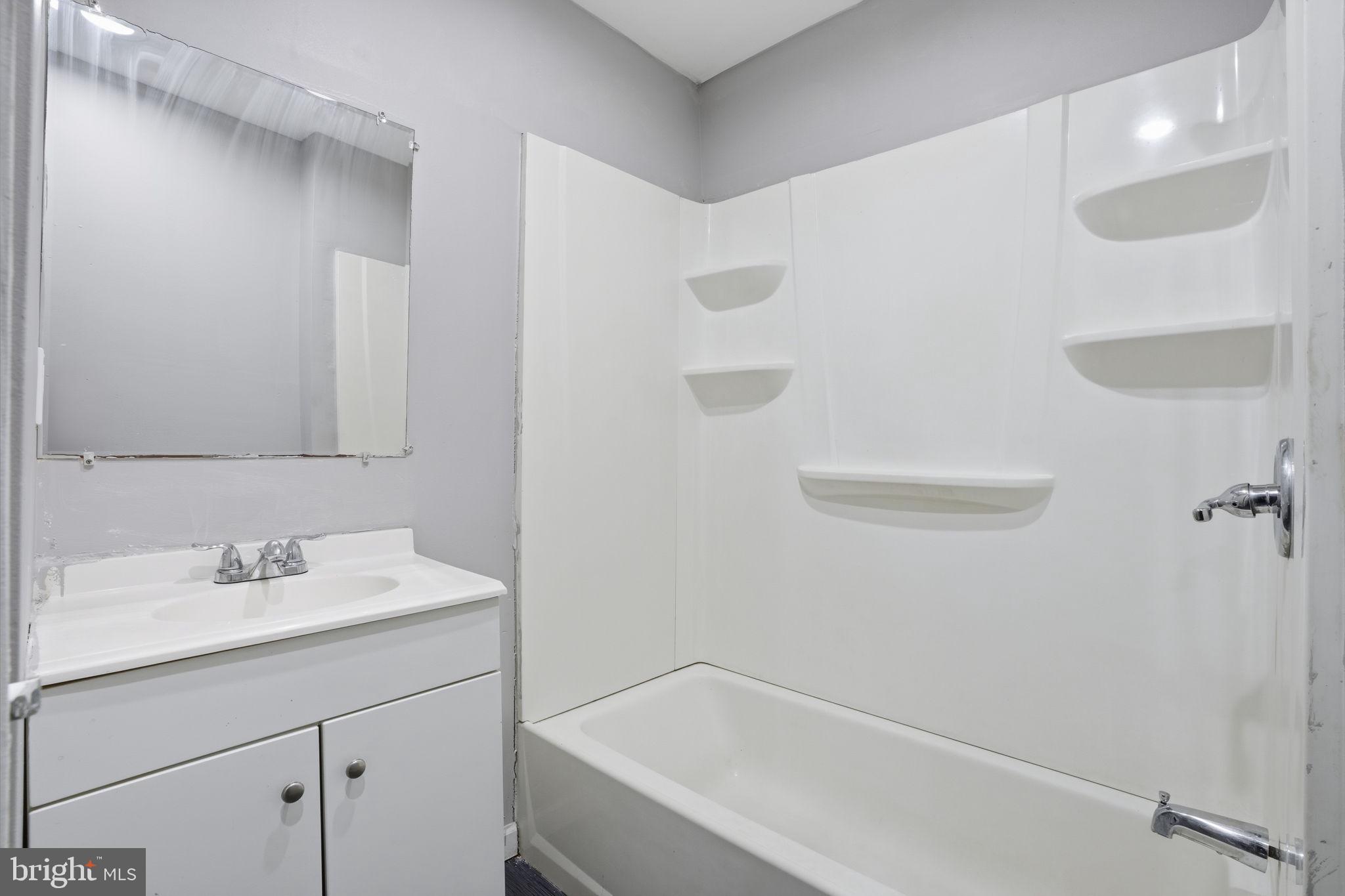 HARROWGATE - Residential