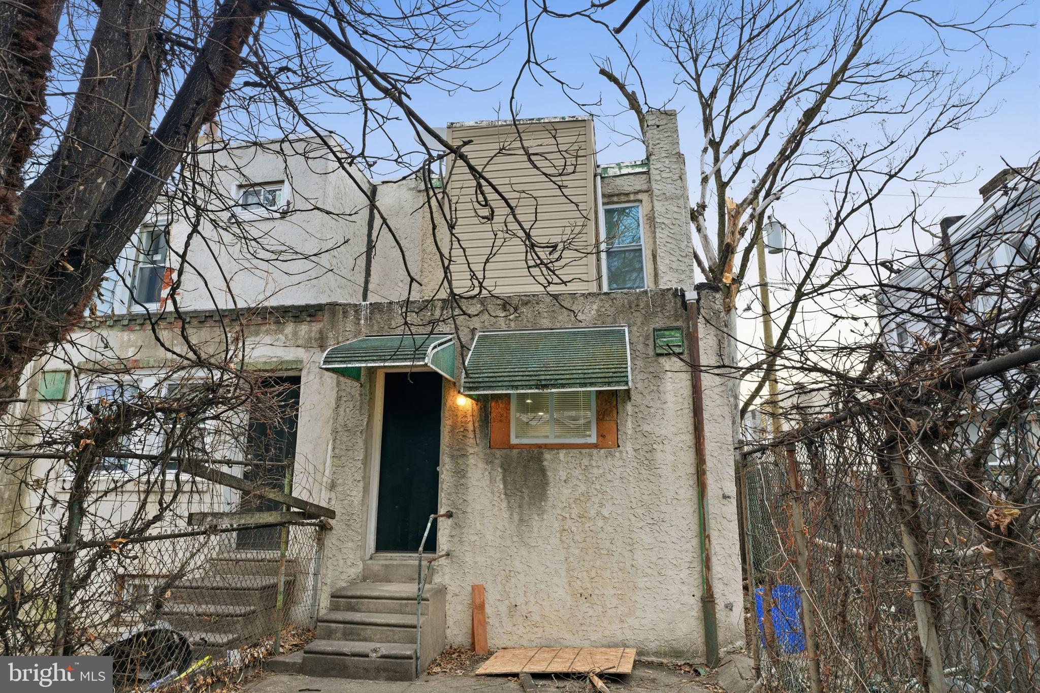 HARROWGATE - Residential