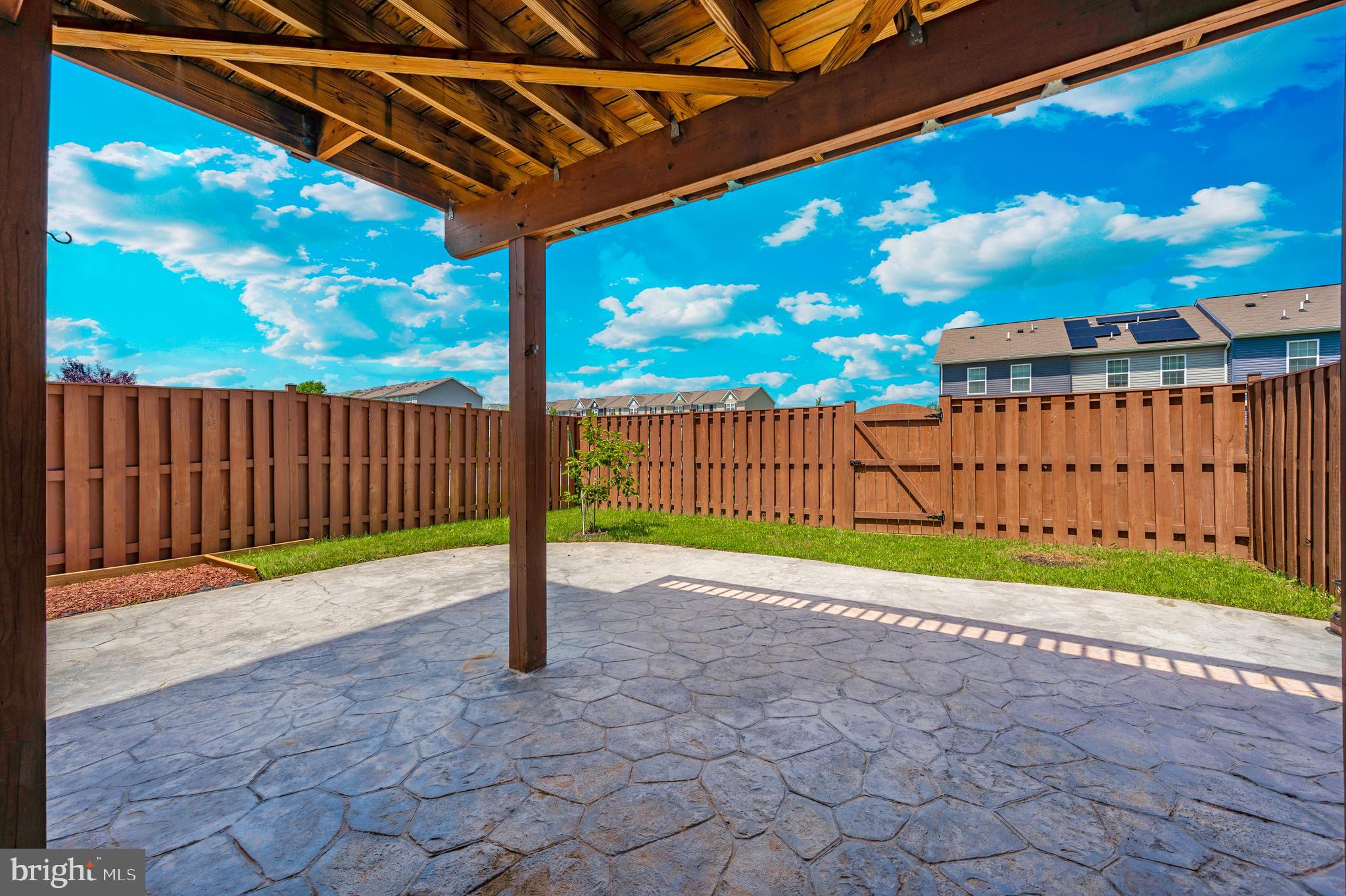 BERKELEY RIDGE - Residential