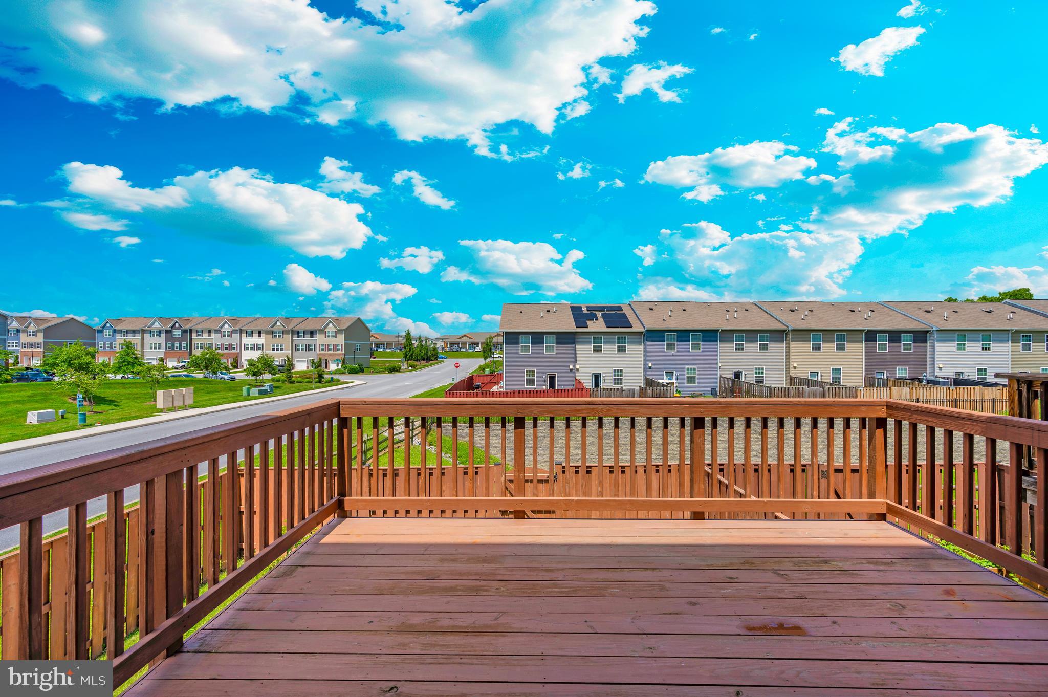 BERKELEY RIDGE - Residential