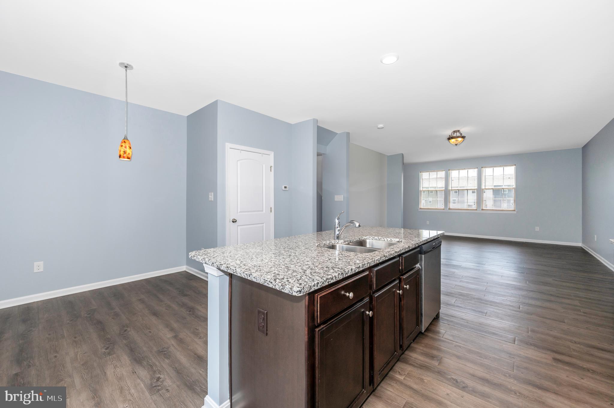 BERKELEY RIDGE - Residential