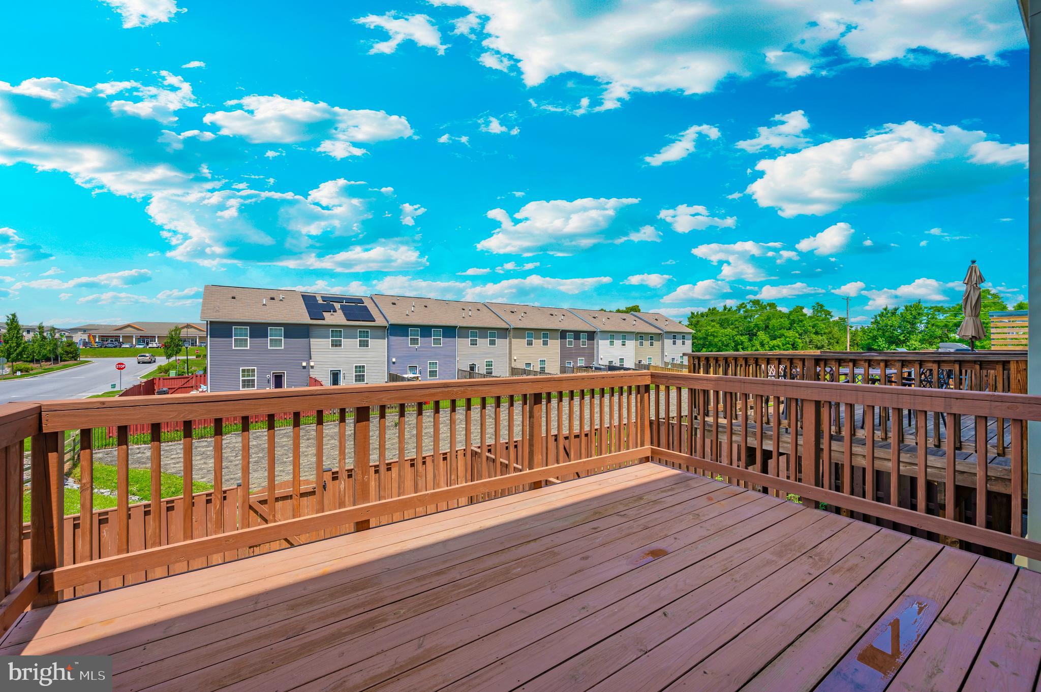 BERKELEY RIDGE - Residential