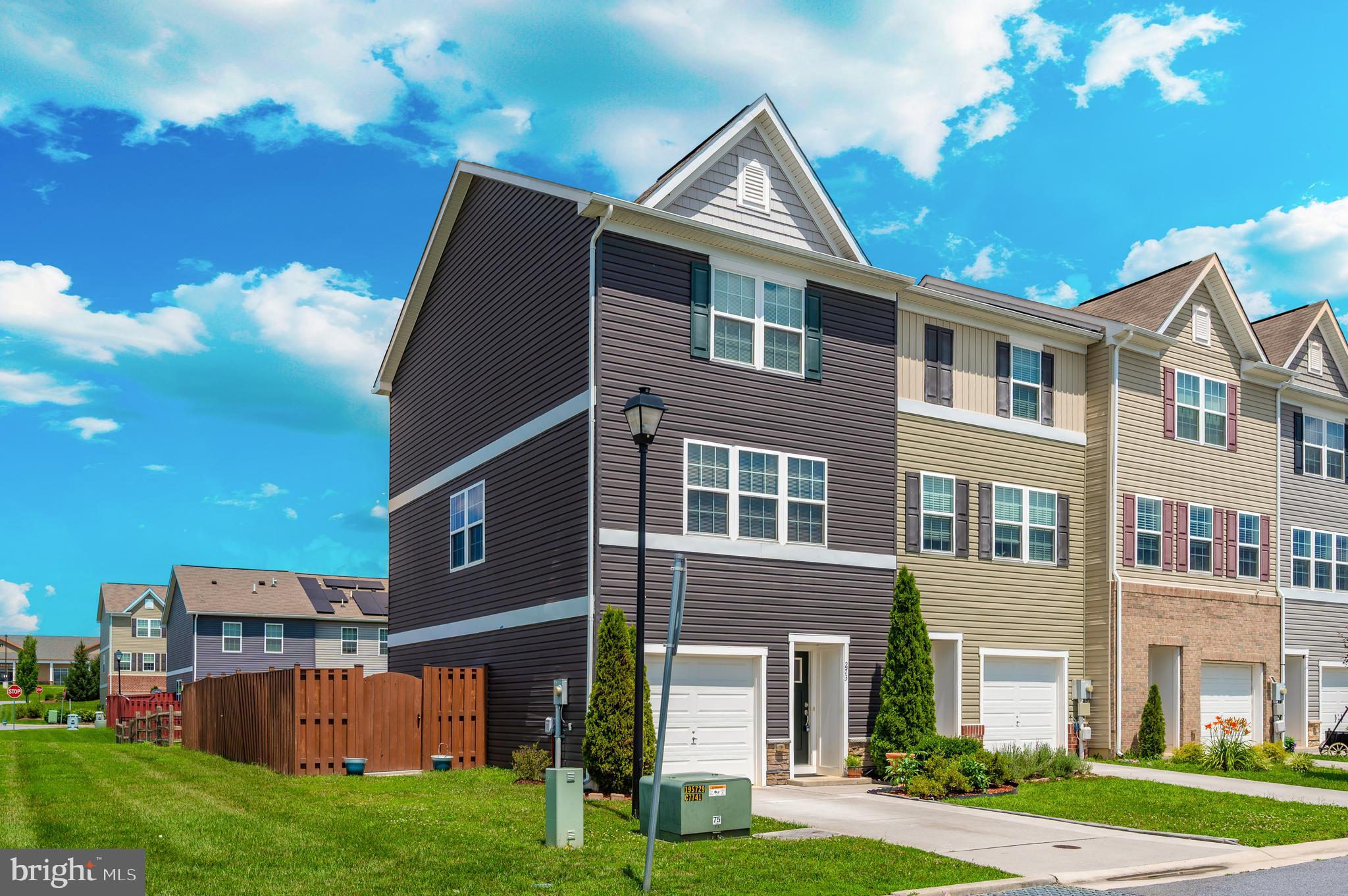 BERKELEY RIDGE - Residential