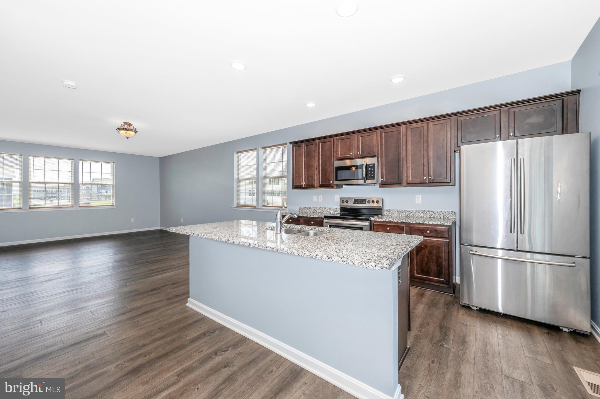 BERKELEY RIDGE - Residential