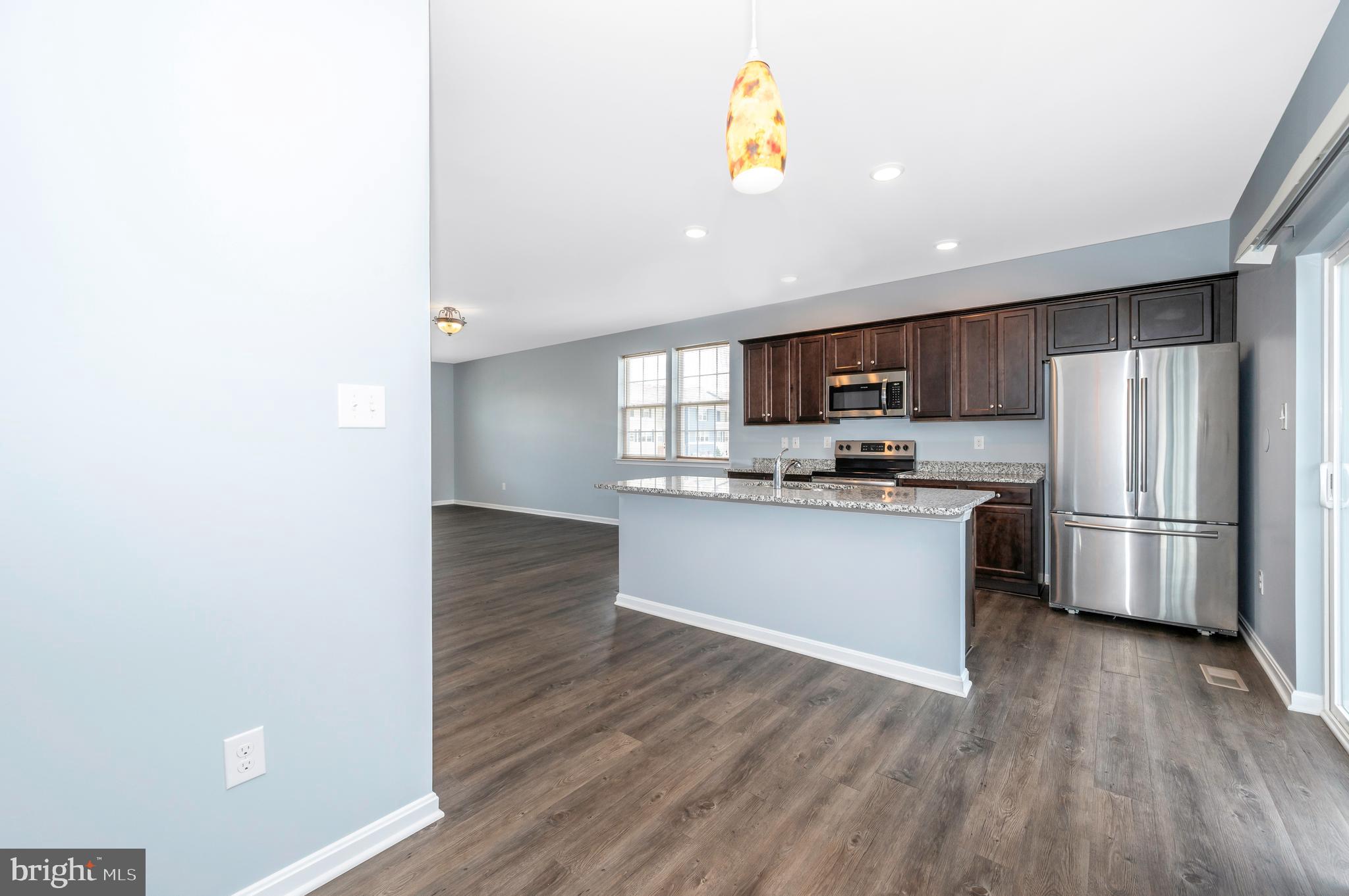 BERKELEY RIDGE - Residential