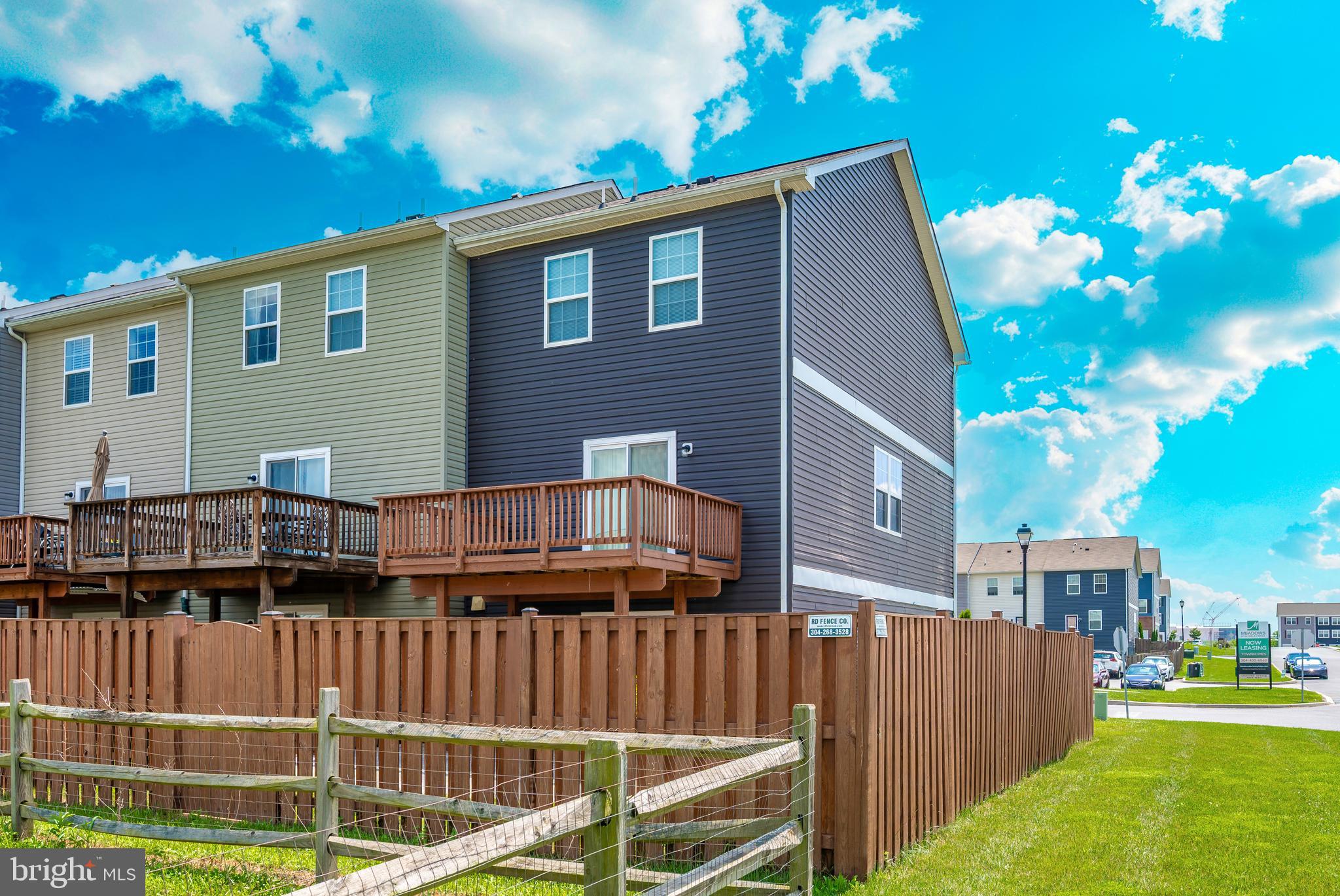 BERKELEY RIDGE - Residential