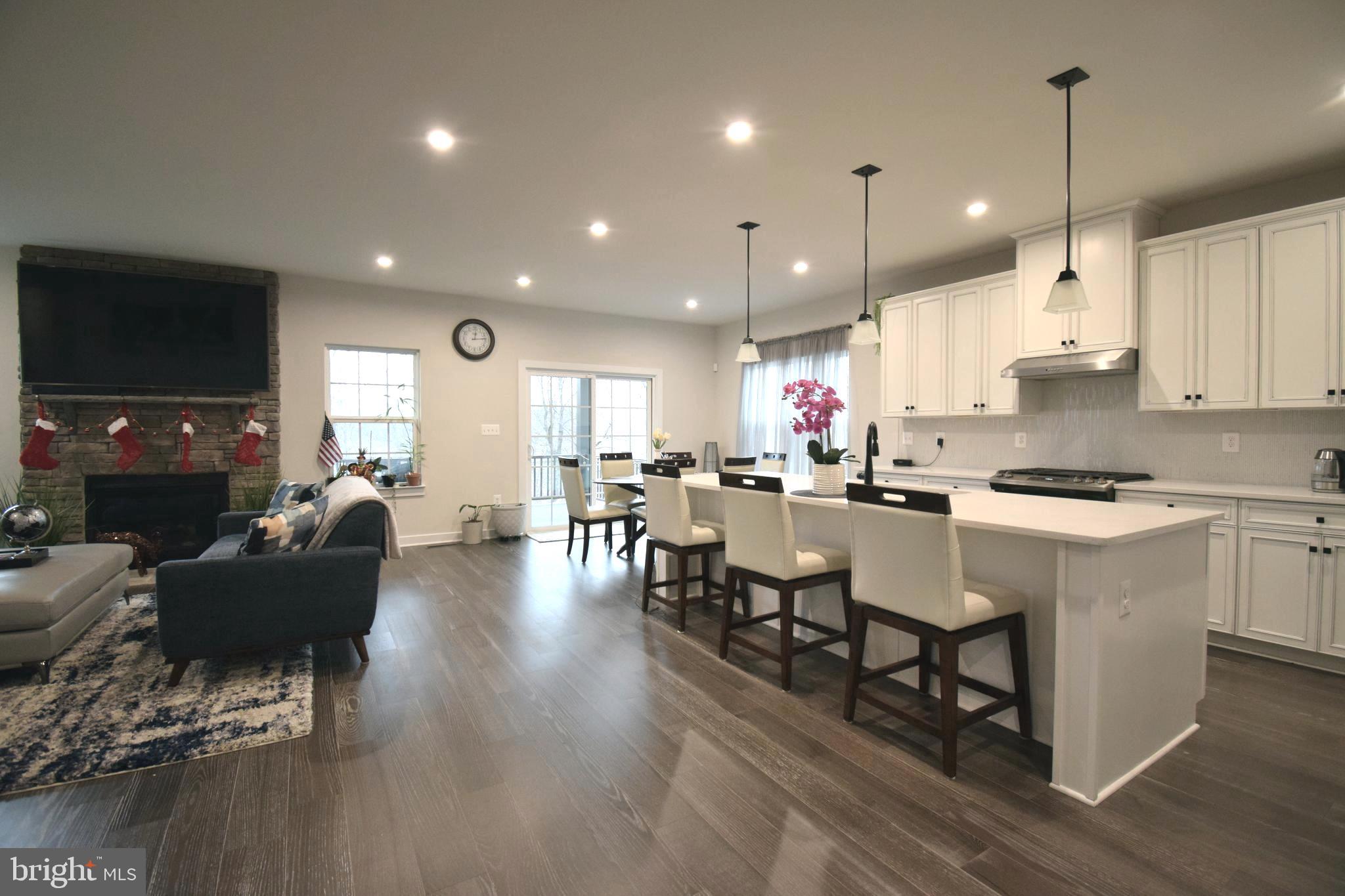 FREDERICKSBURG - Residential Lease