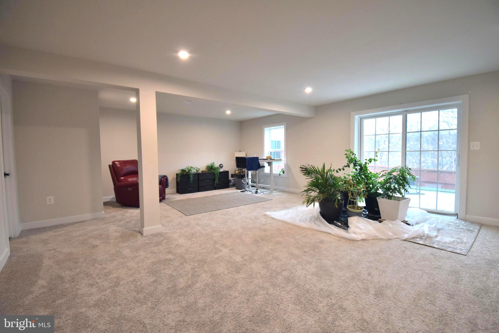 FREDERICKSBURG - Residential Lease