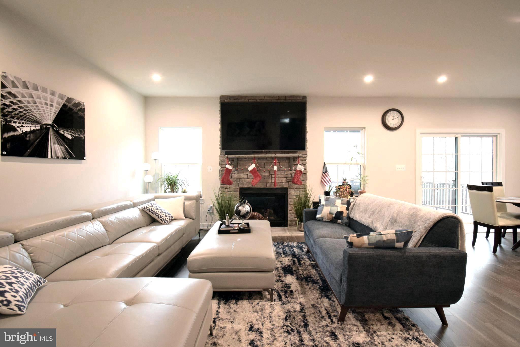 FREDERICKSBURG - Residential Lease