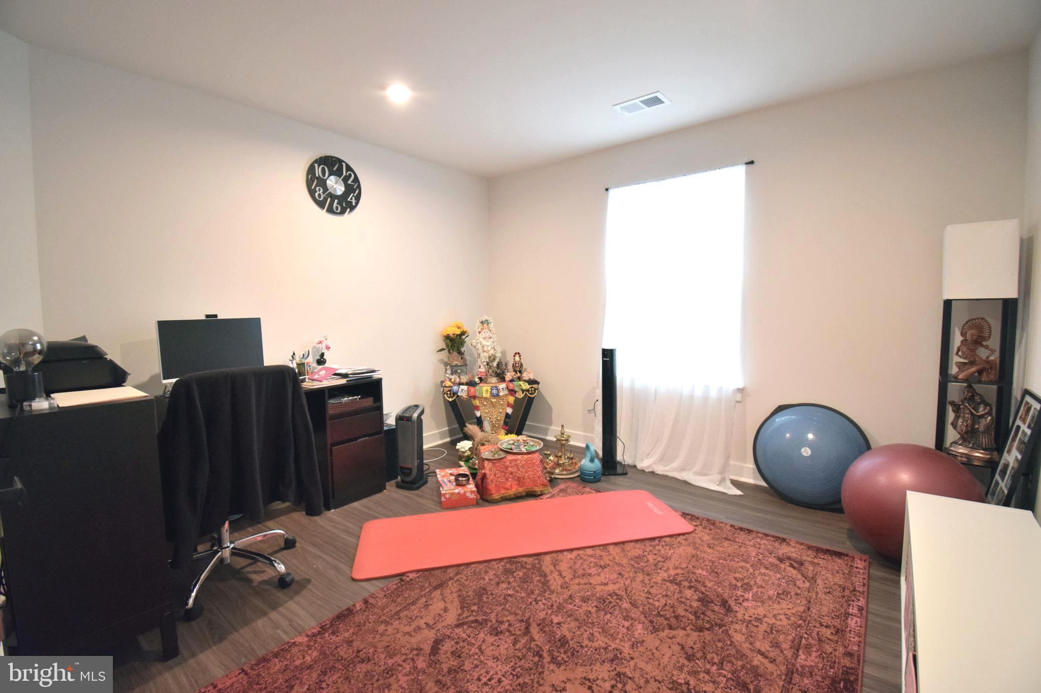 FREDERICKSBURG - Residential Lease