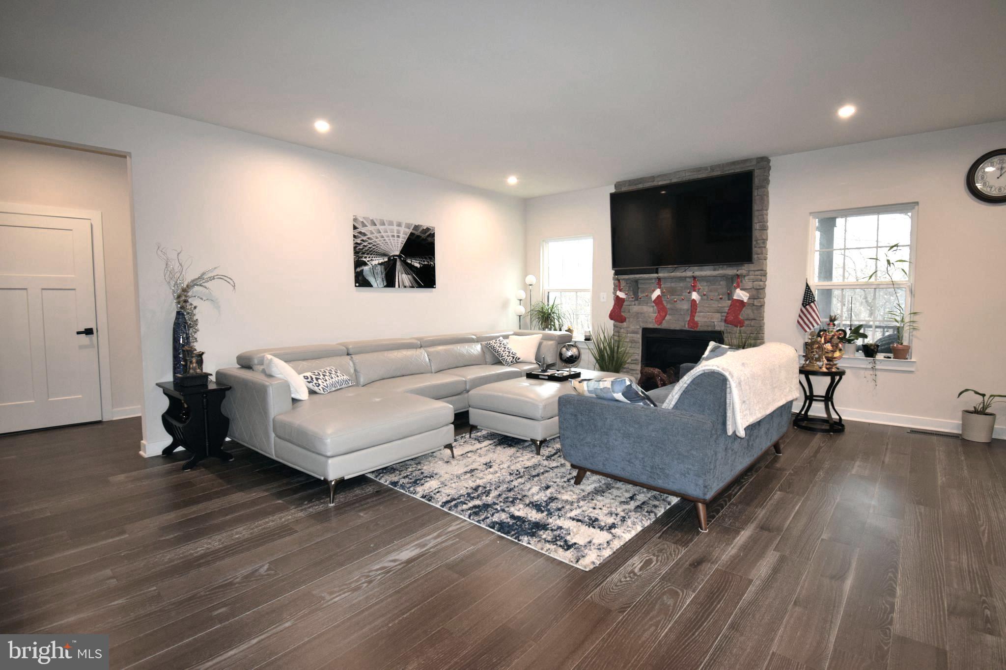 FREDERICKSBURG - Residential Lease