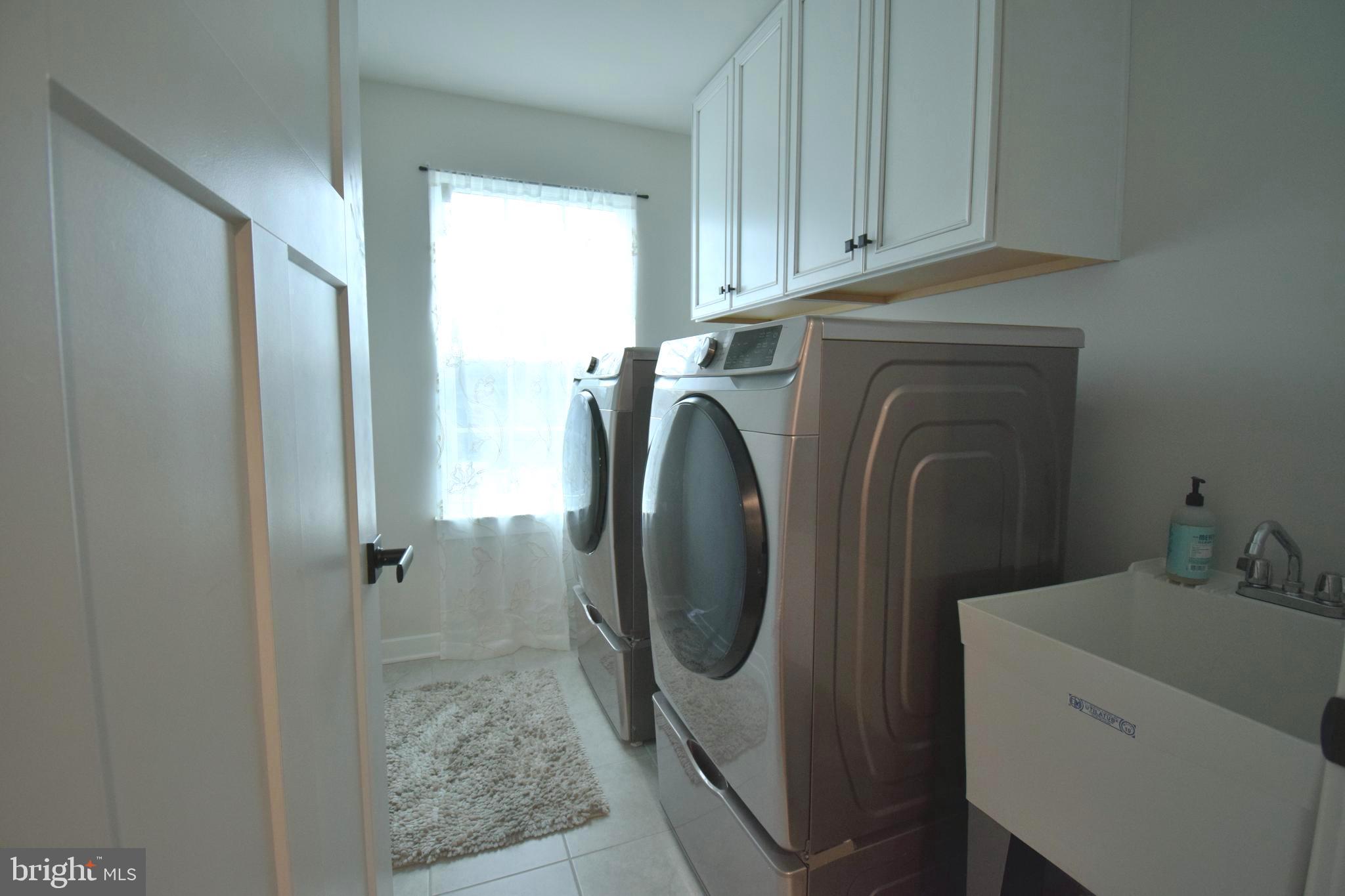 FREDERICKSBURG - Residential Lease