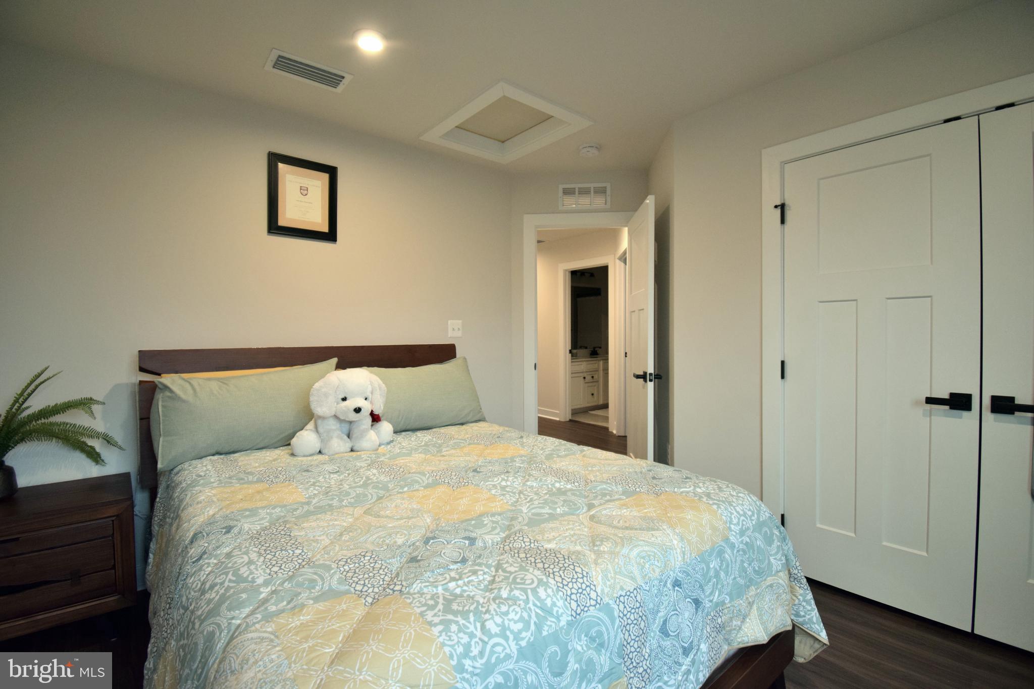 FREDERICKSBURG - Residential Lease