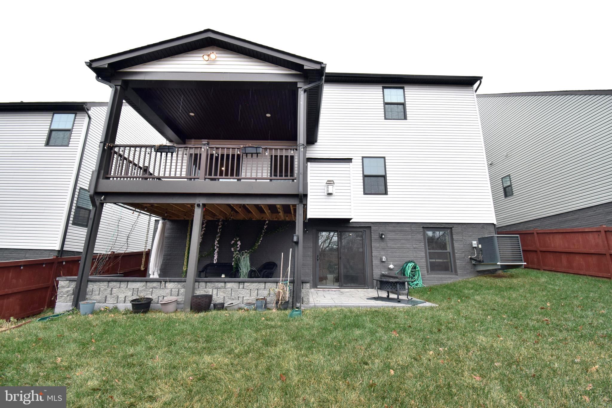 FREDERICKSBURG - Residential Lease