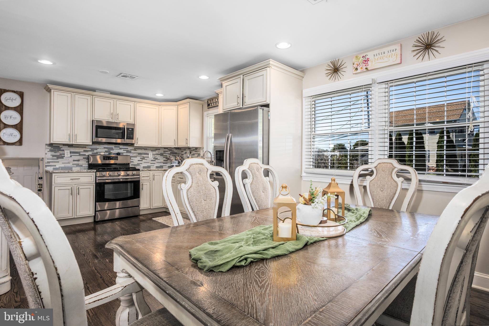 HIGH POINT - Residential