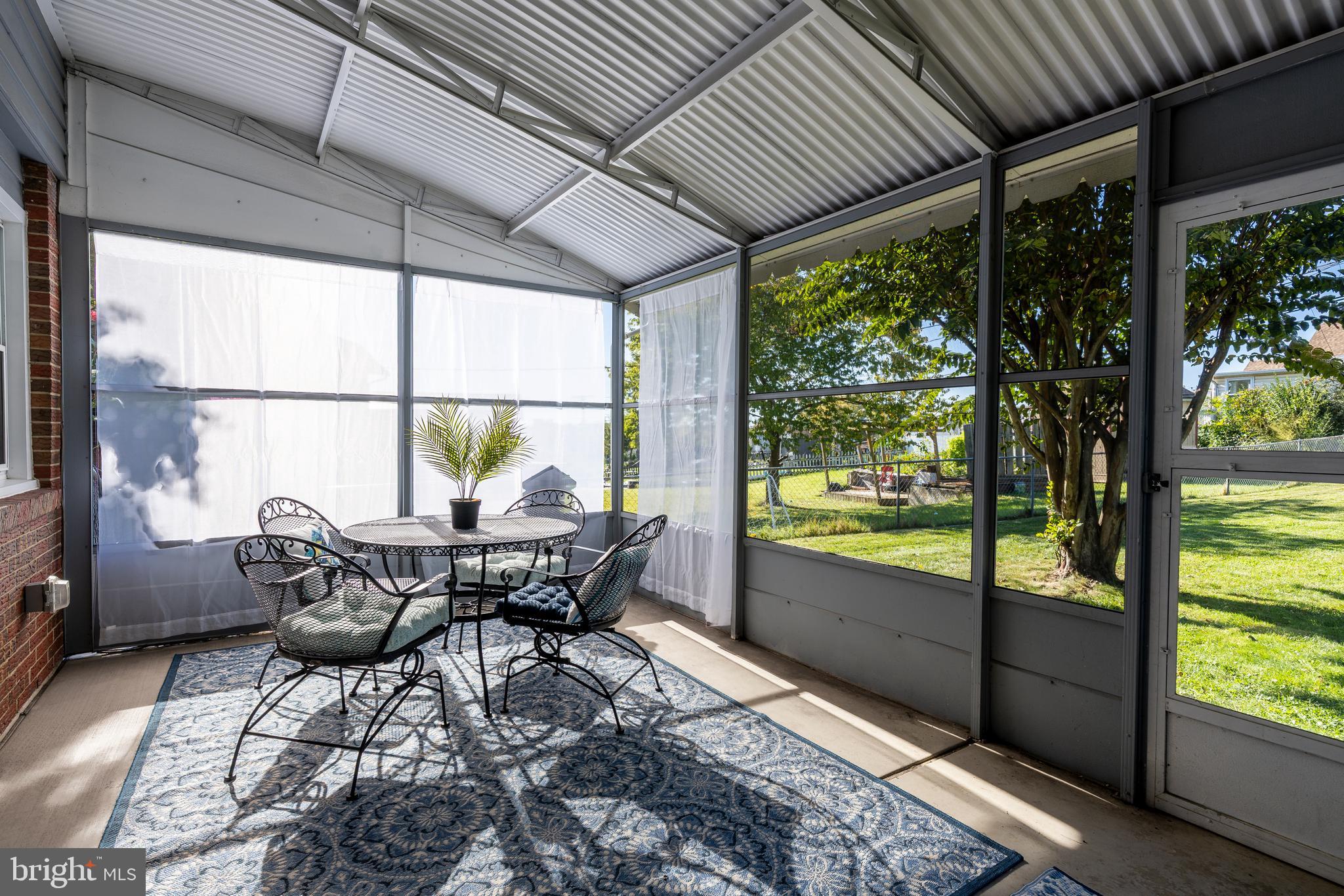 HIGH POINT - Residential