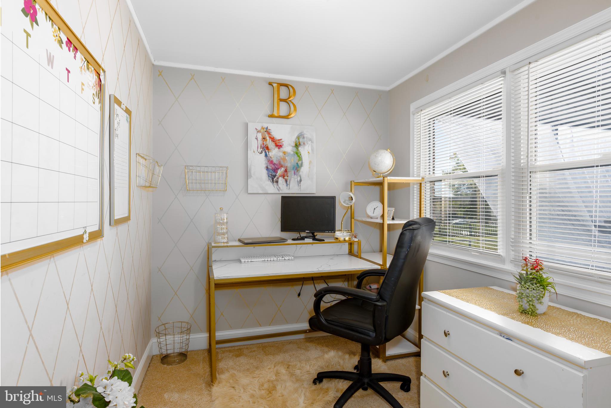 HIGH POINT - Residential