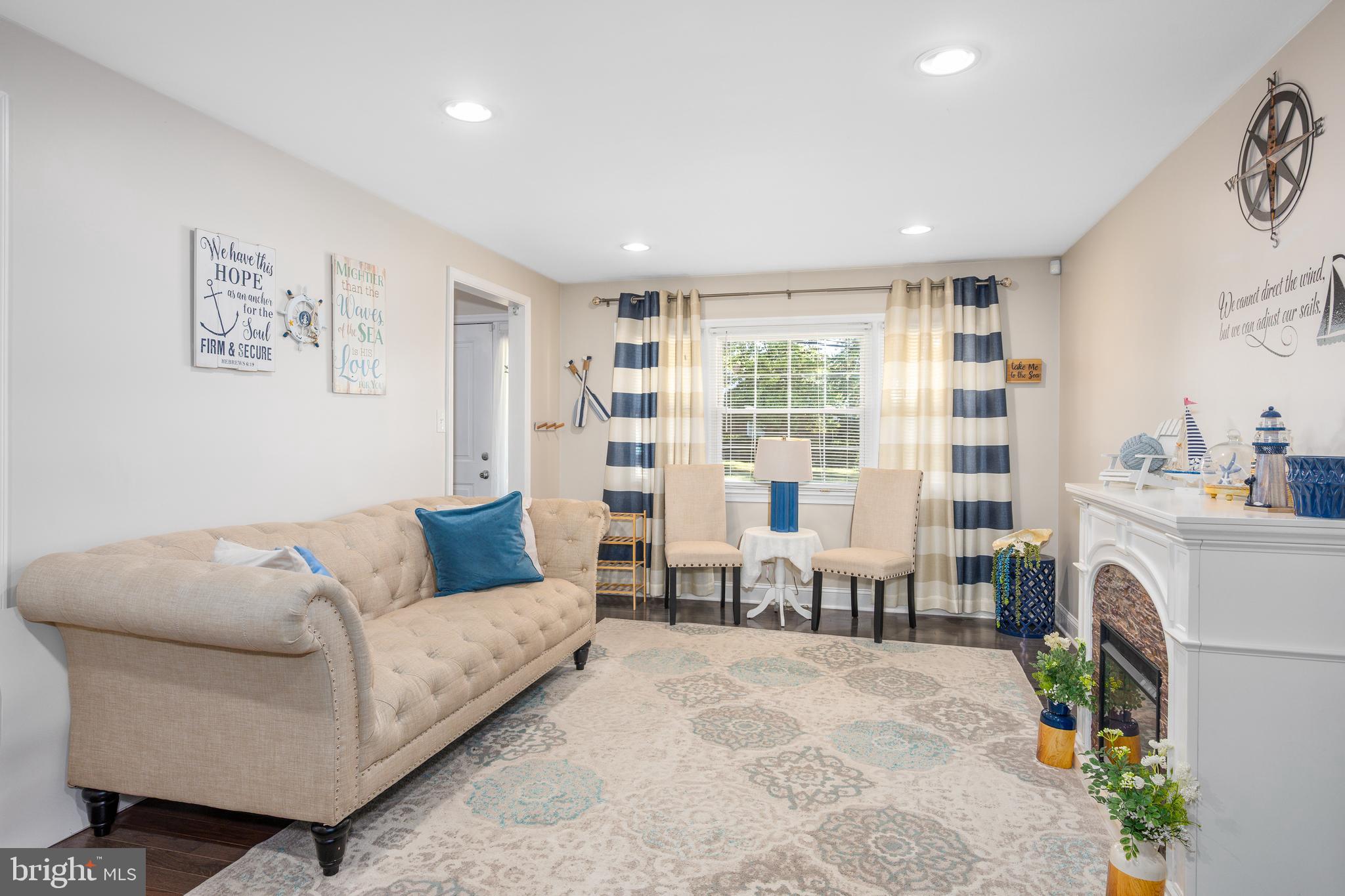 HIGH POINT - Residential