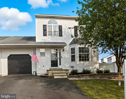 Photo of 111 Merion Drive, ROYERSFORD, PA 19468 (MLS # PAMC2156524)