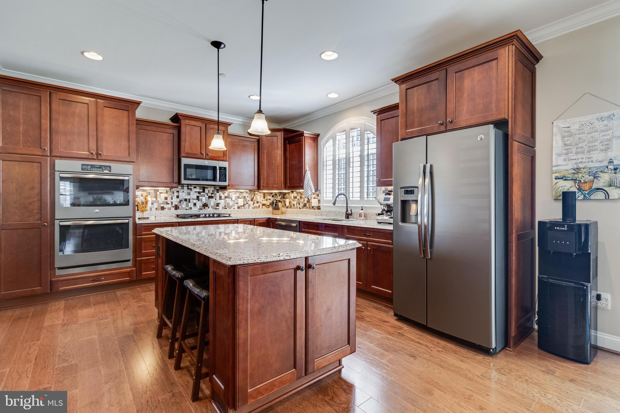 AUTUMN WOODS - Residential