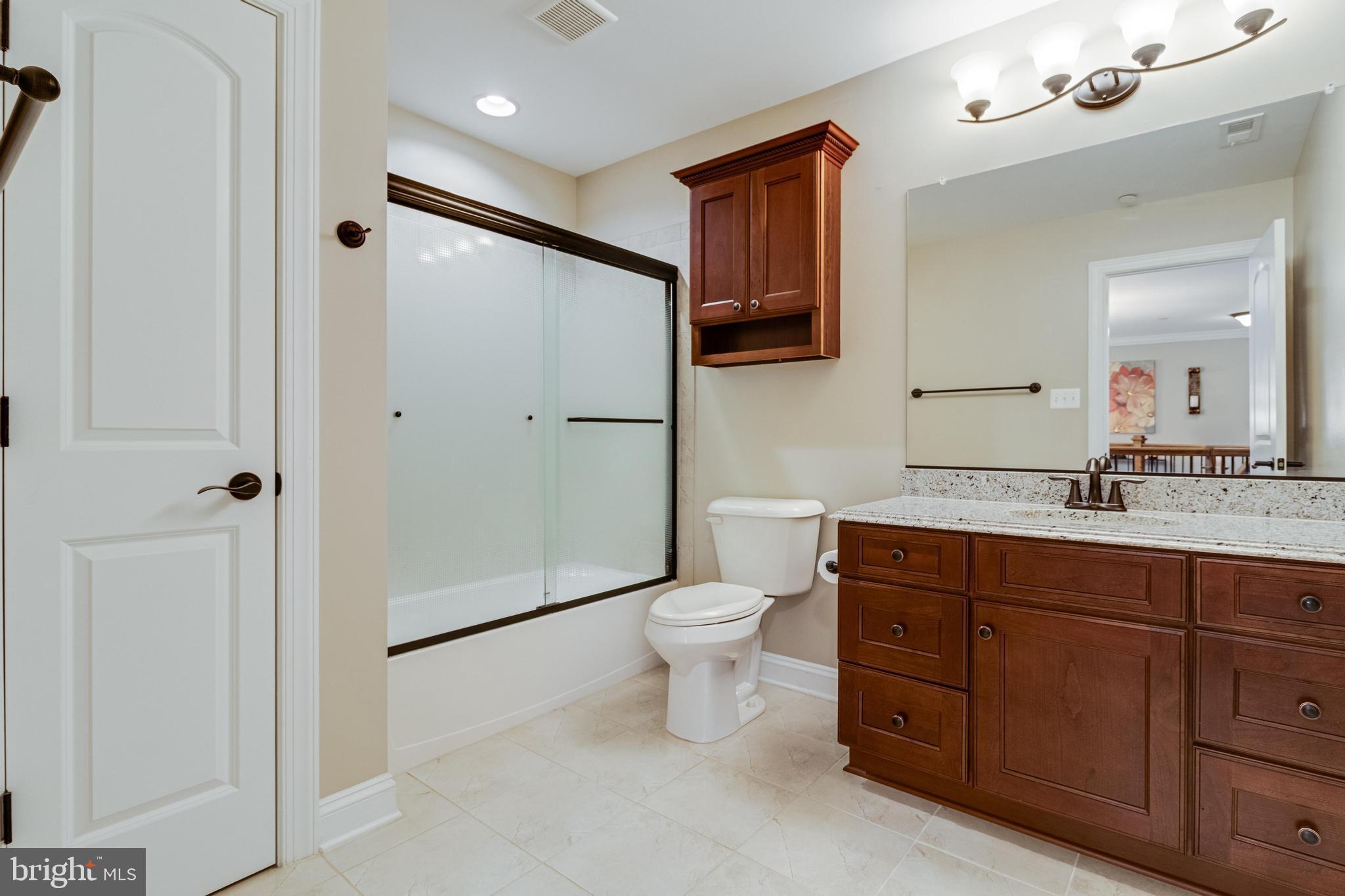 AUTUMN WOODS - Residential