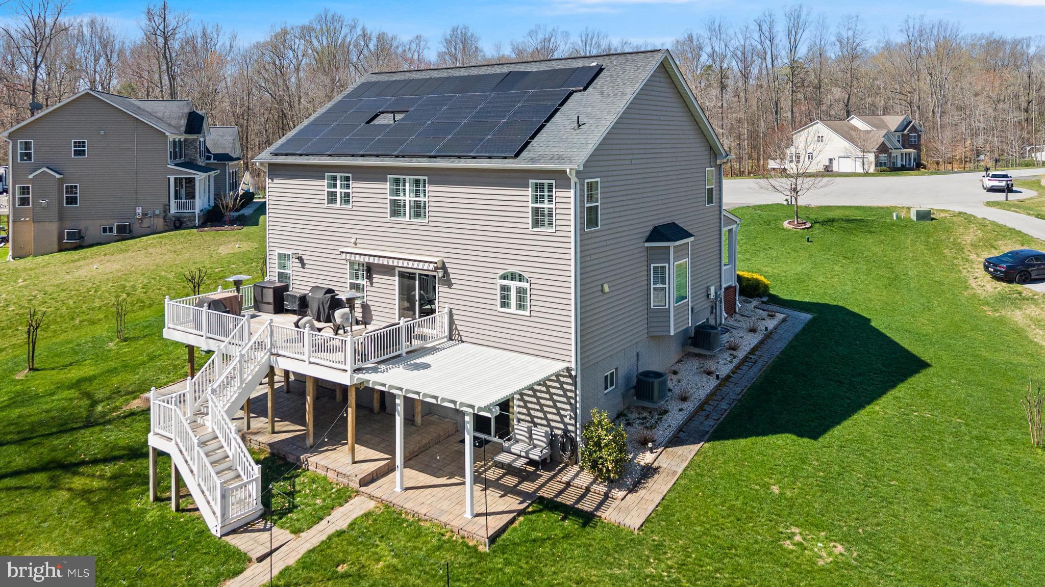 AUTUMN WOODS - Residential