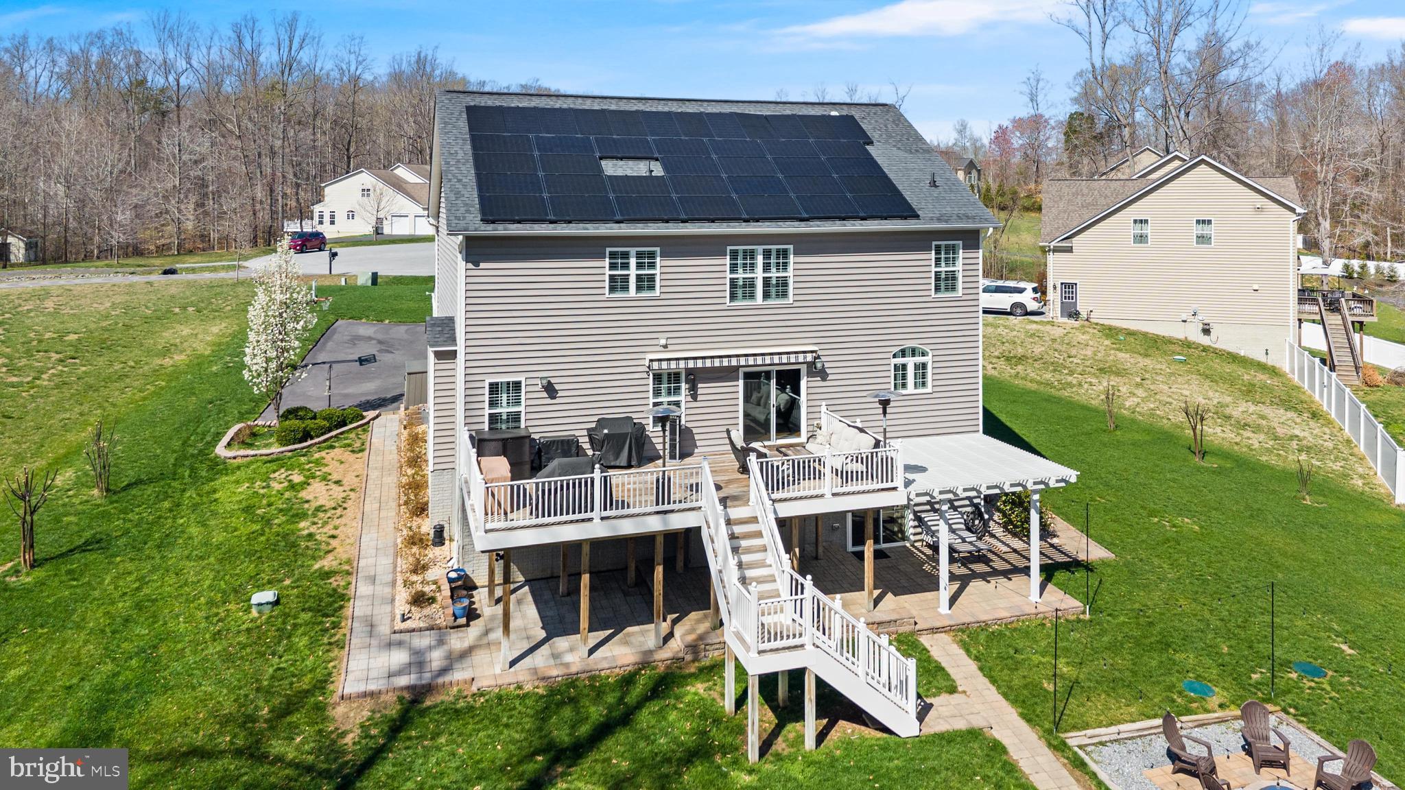 AUTUMN WOODS - Residential