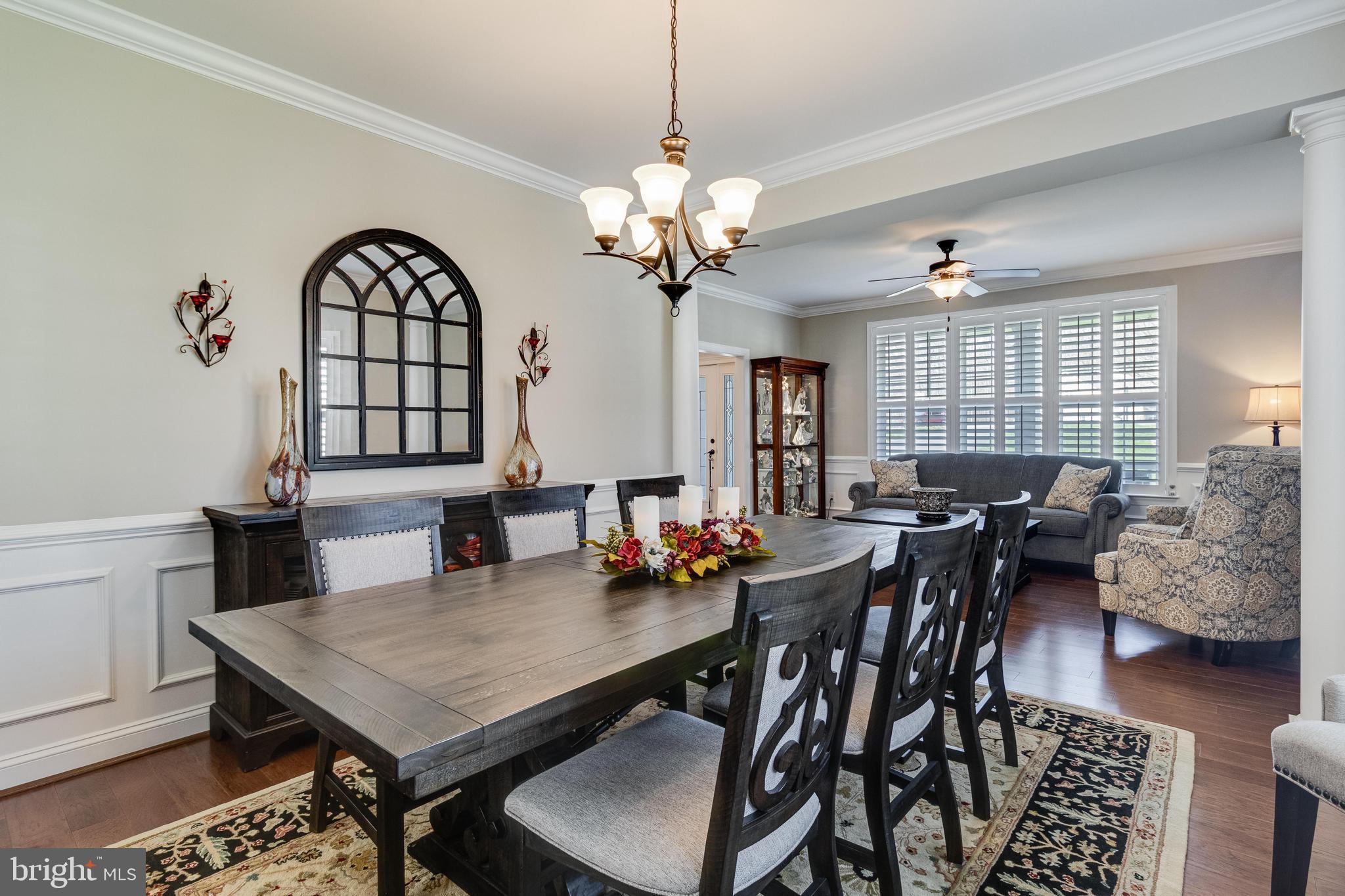 AUTUMN WOODS - Residential