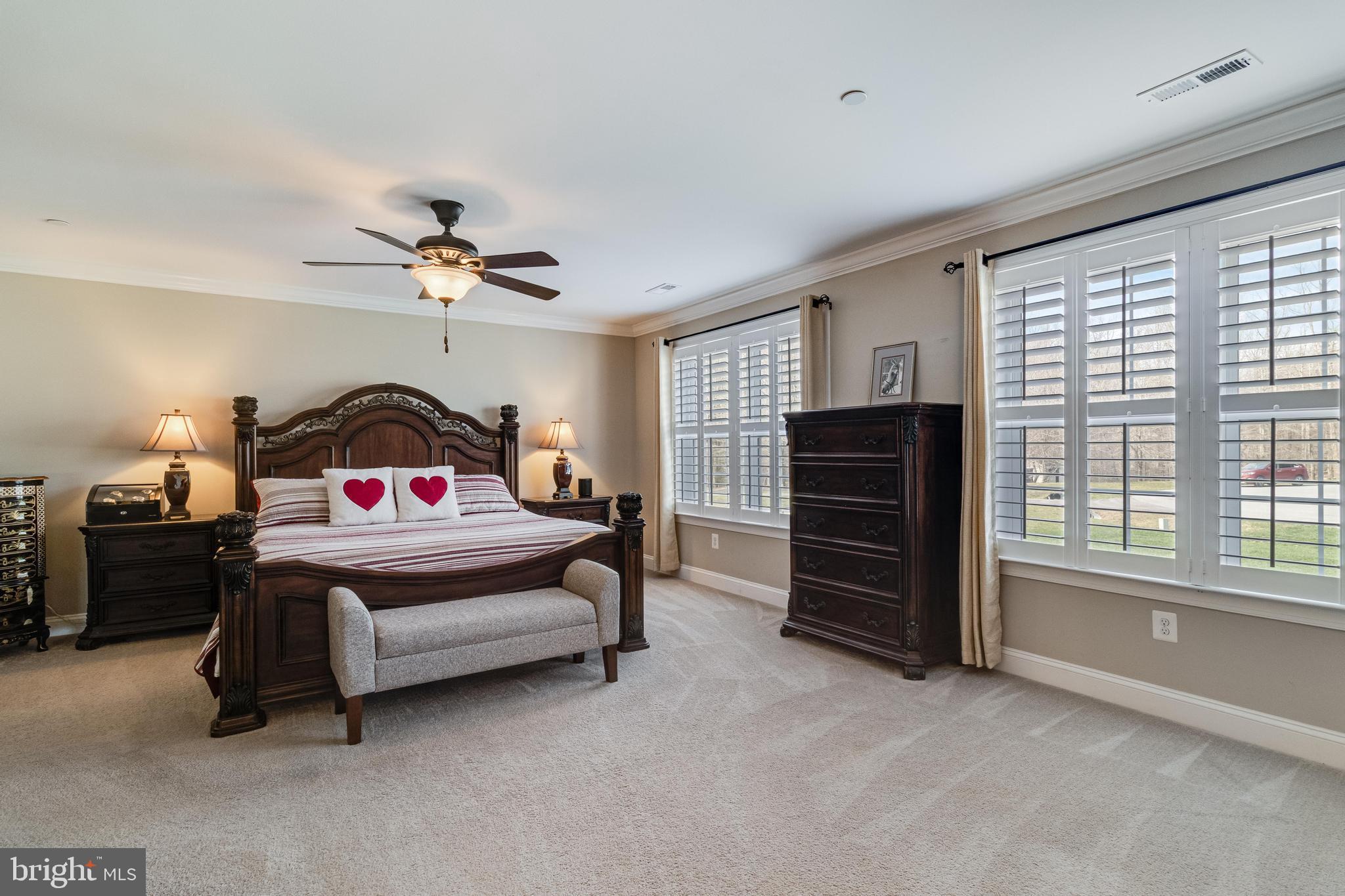 AUTUMN WOODS - Residential