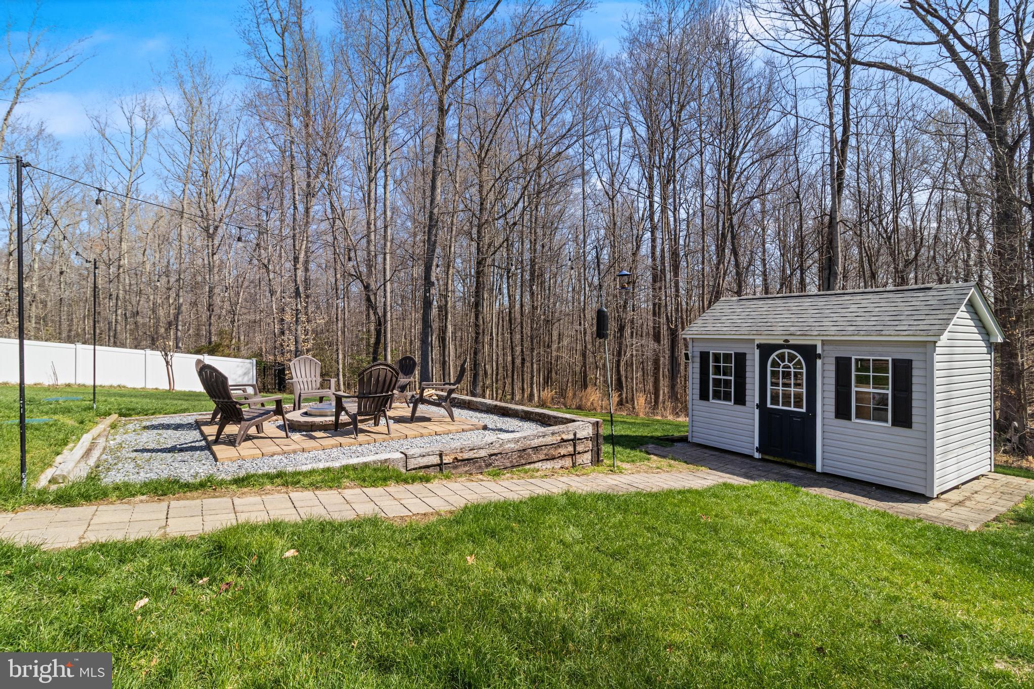 AUTUMN WOODS - Residential