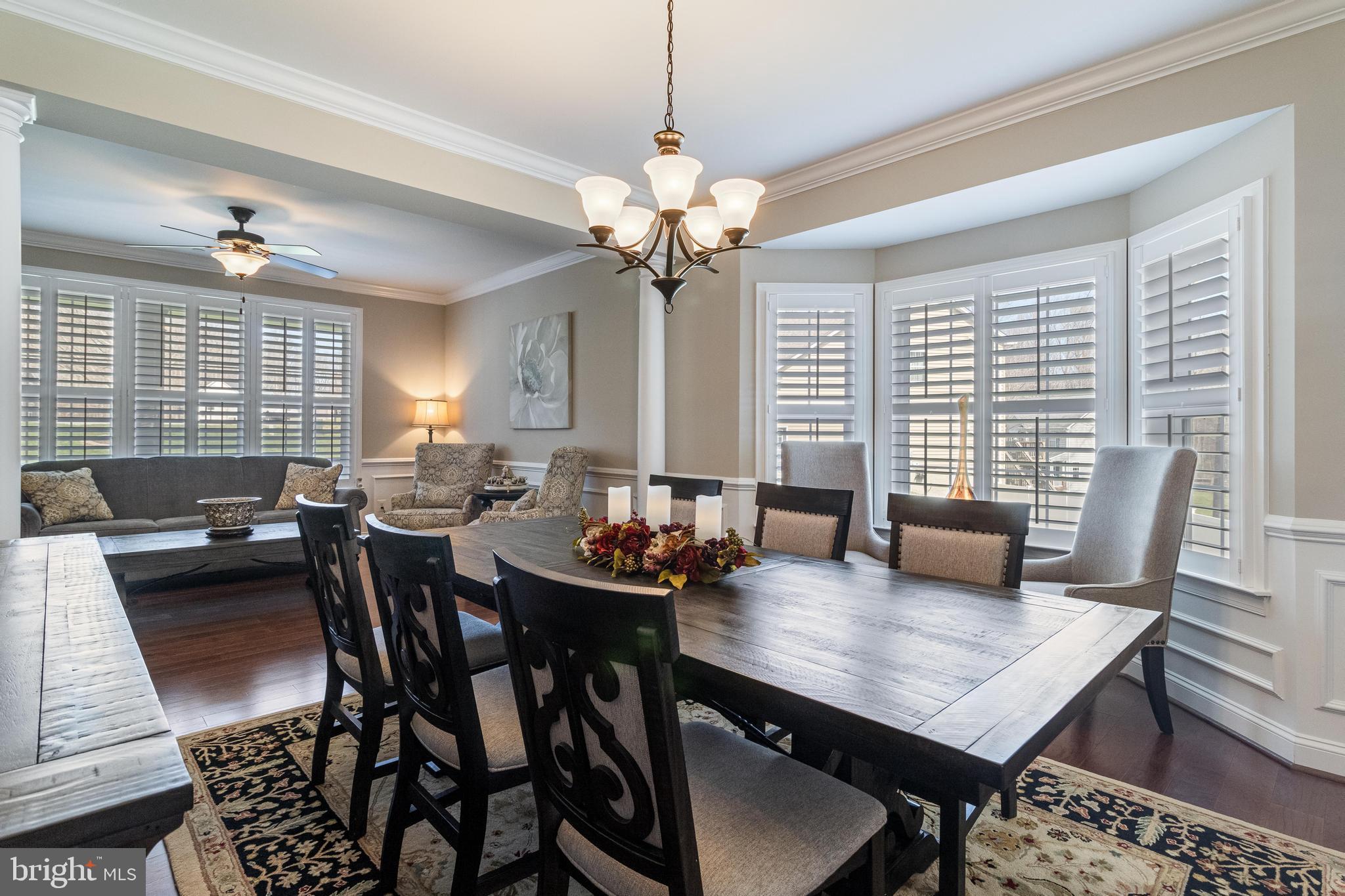 AUTUMN WOODS - Residential