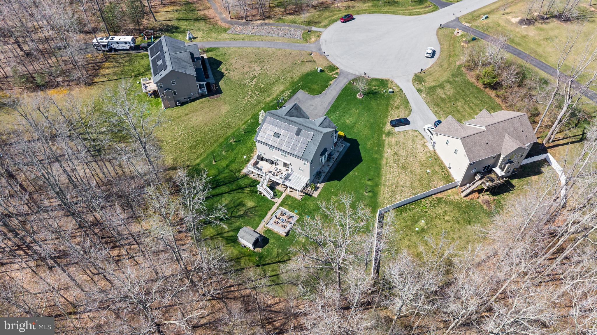 AUTUMN WOODS - Residential