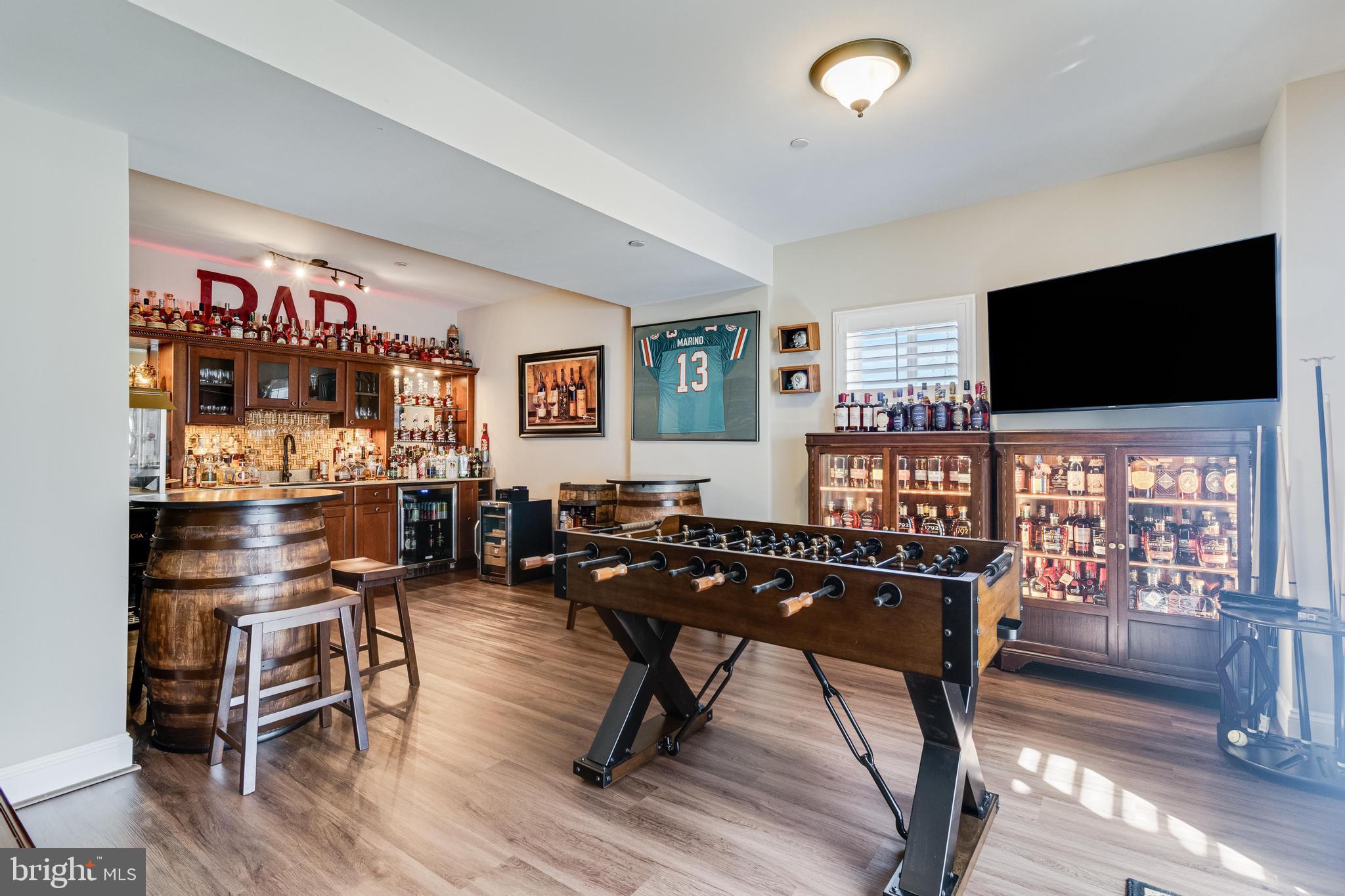 AUTUMN WOODS - Residential