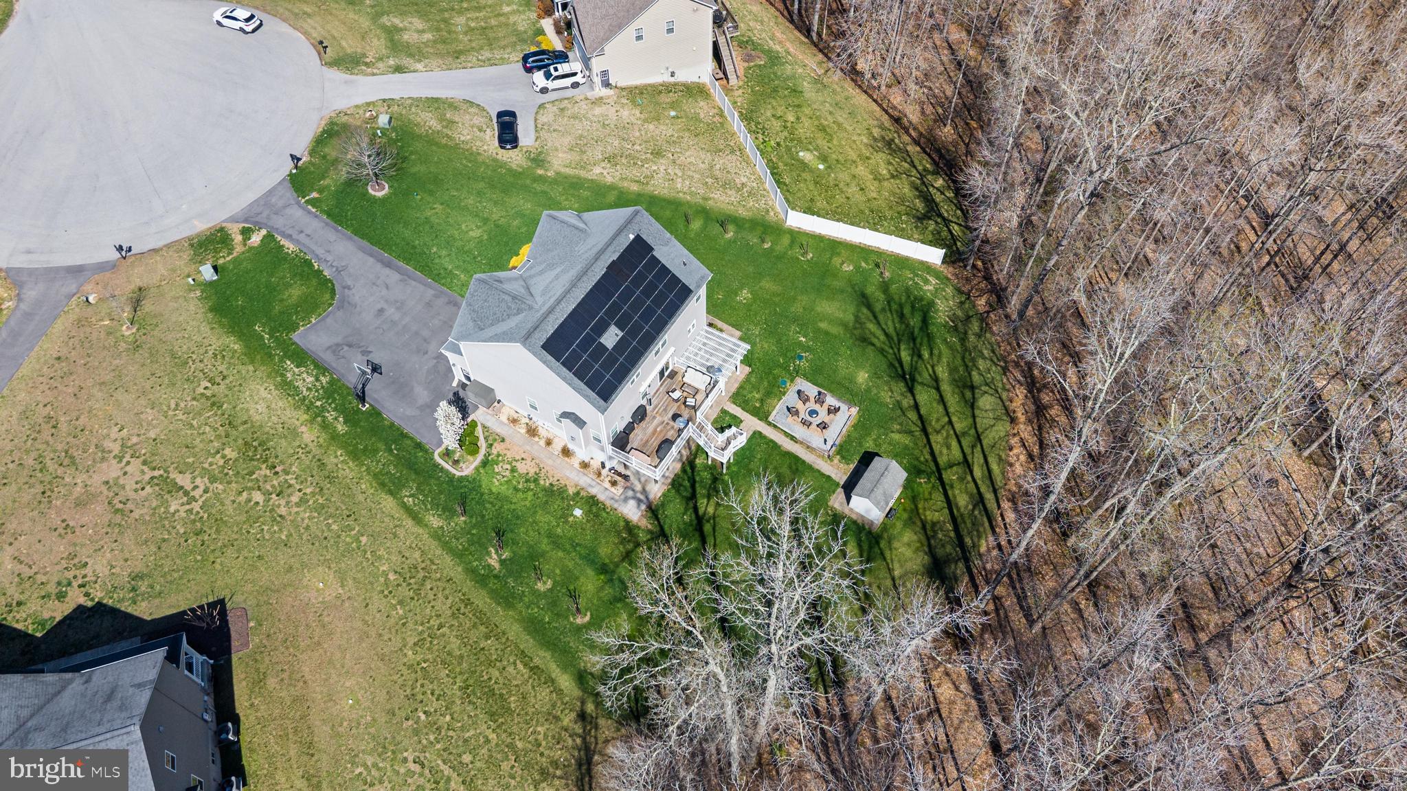 AUTUMN WOODS - Residential