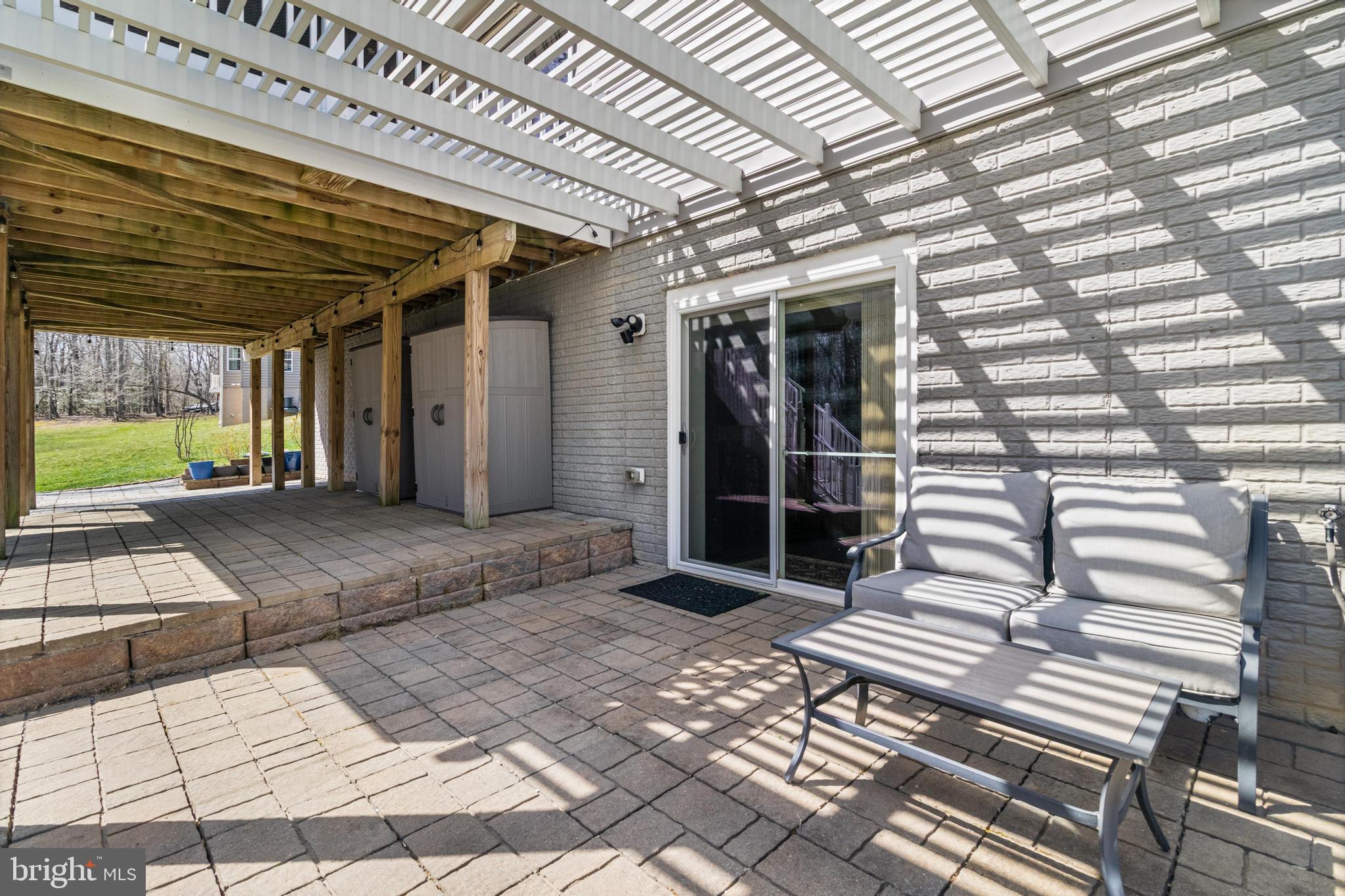 AUTUMN WOODS - Residential