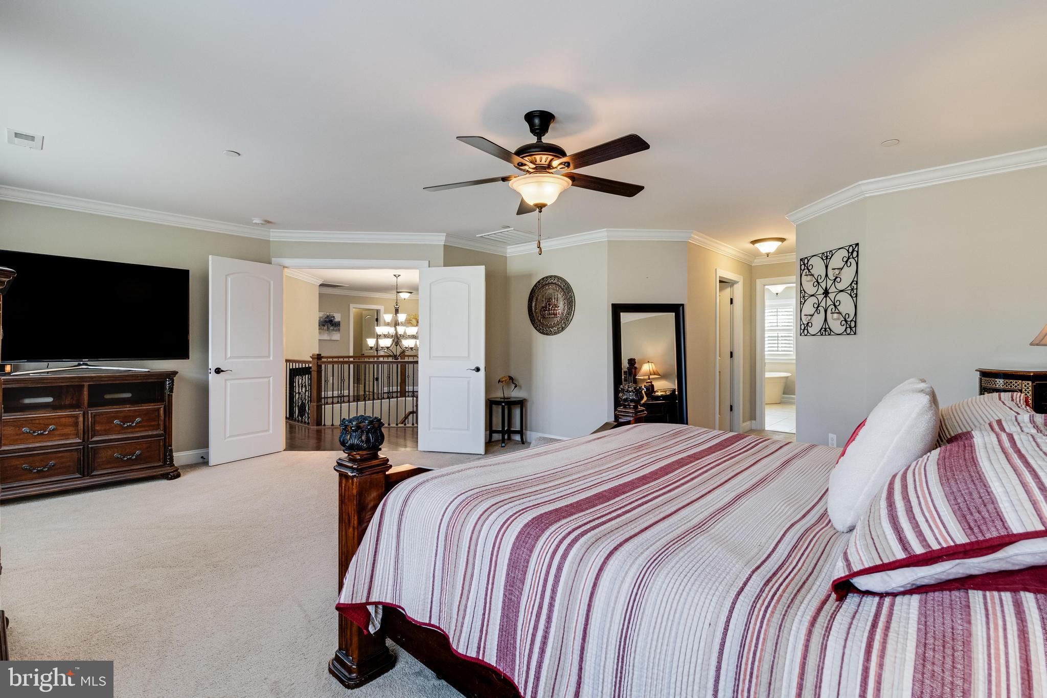 AUTUMN WOODS - Residential