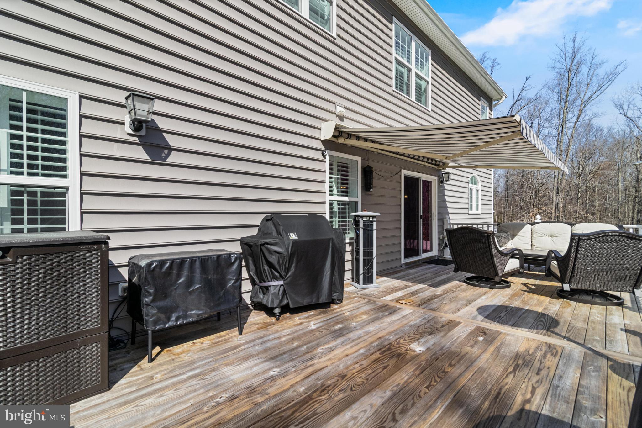 AUTUMN WOODS - Residential